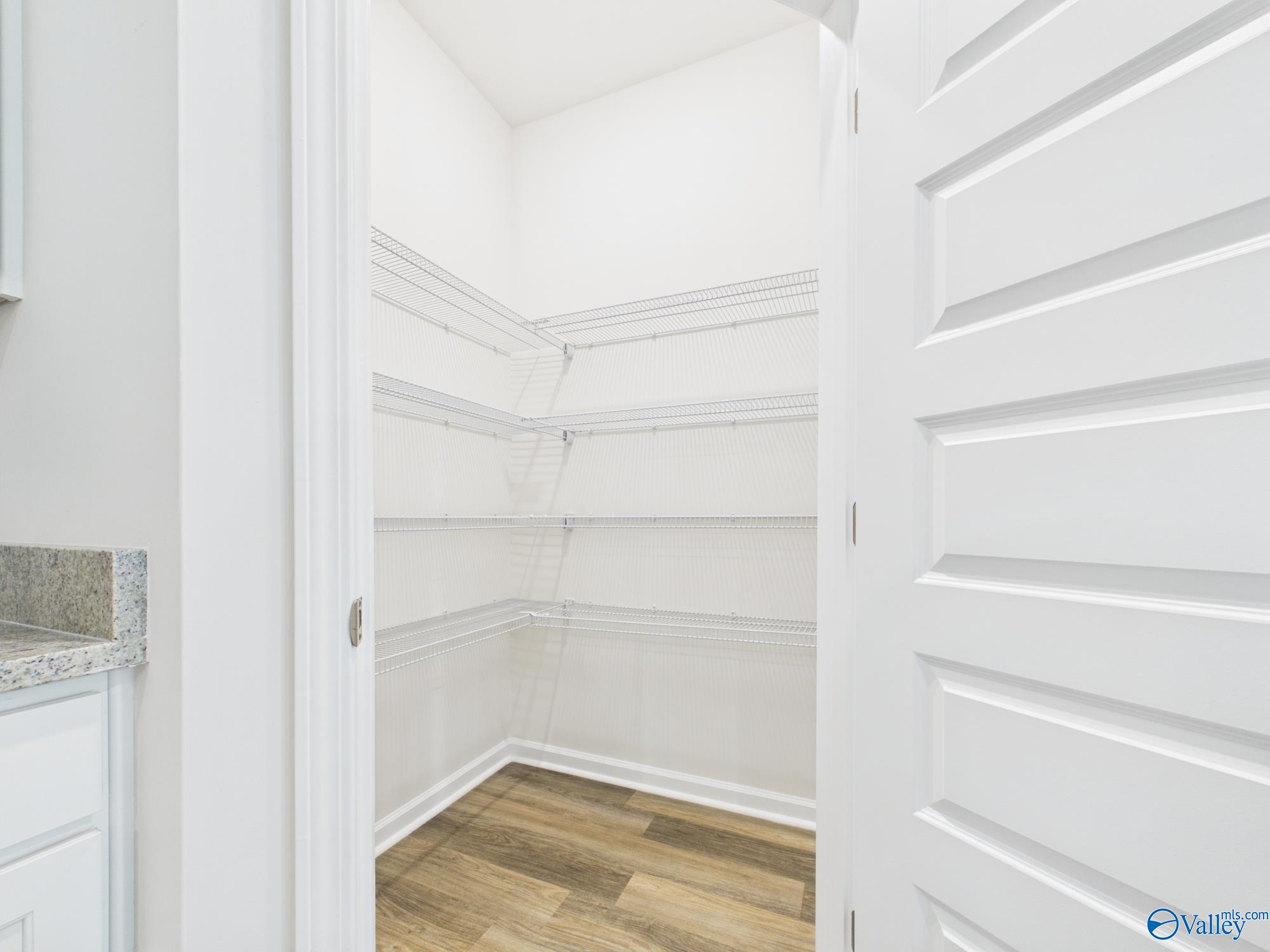 1325 Edison Street