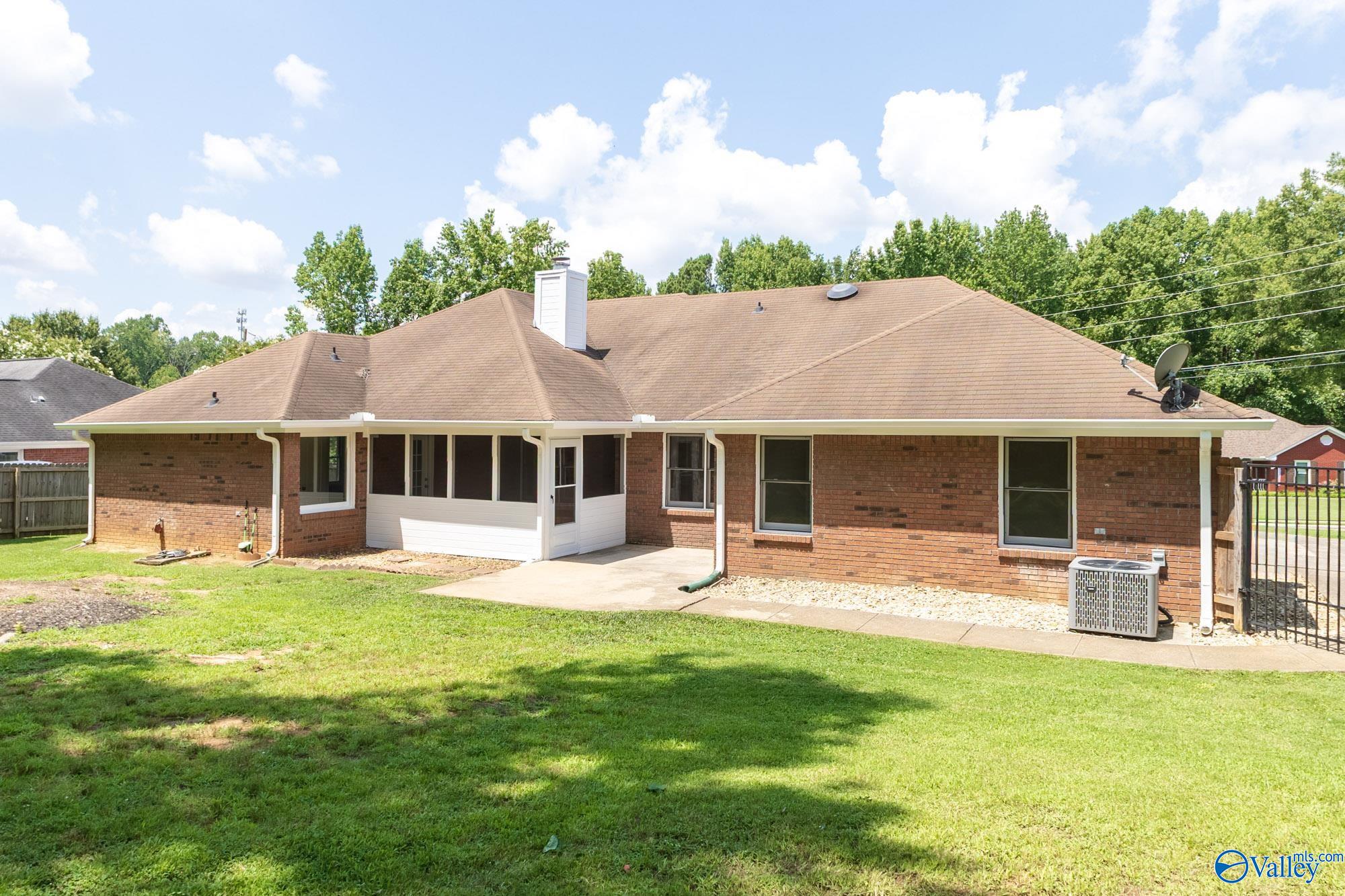 112 Capote Drive