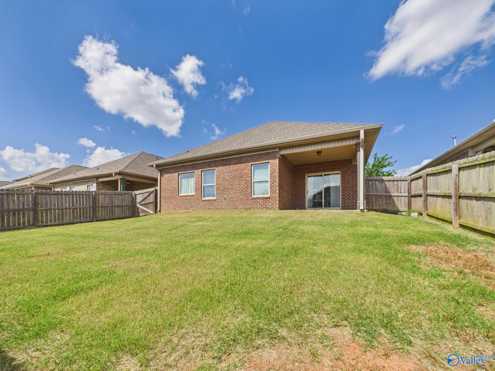 8207 NW Stone Mill Drive NW # 8207