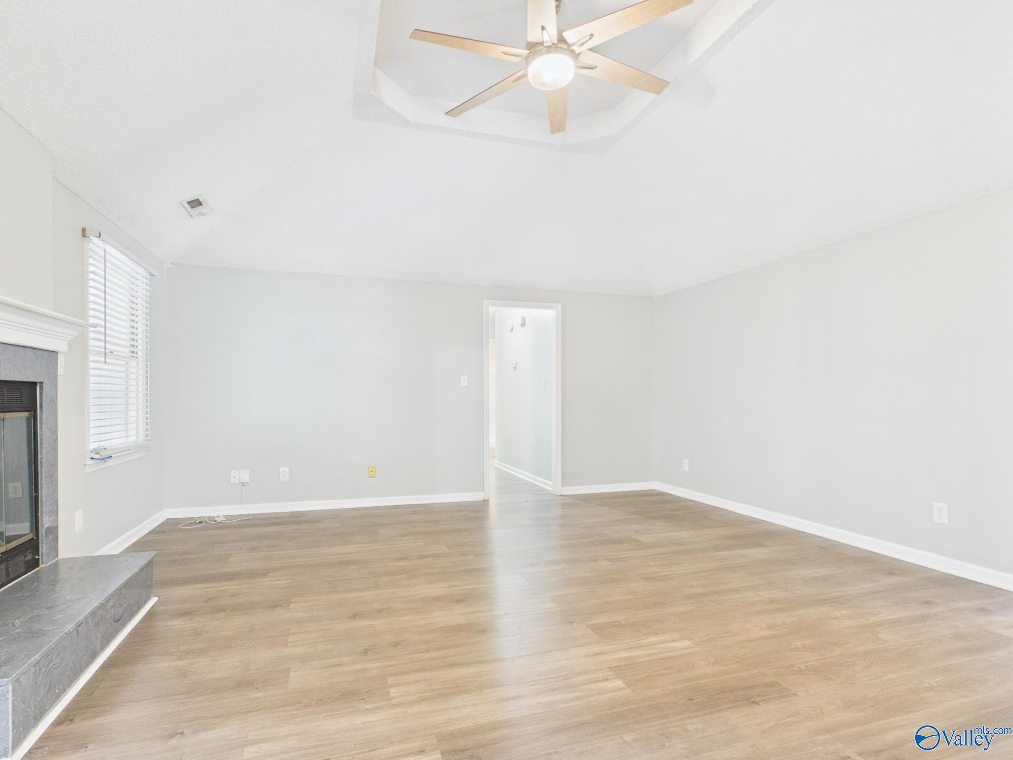 102 Montrose Drive