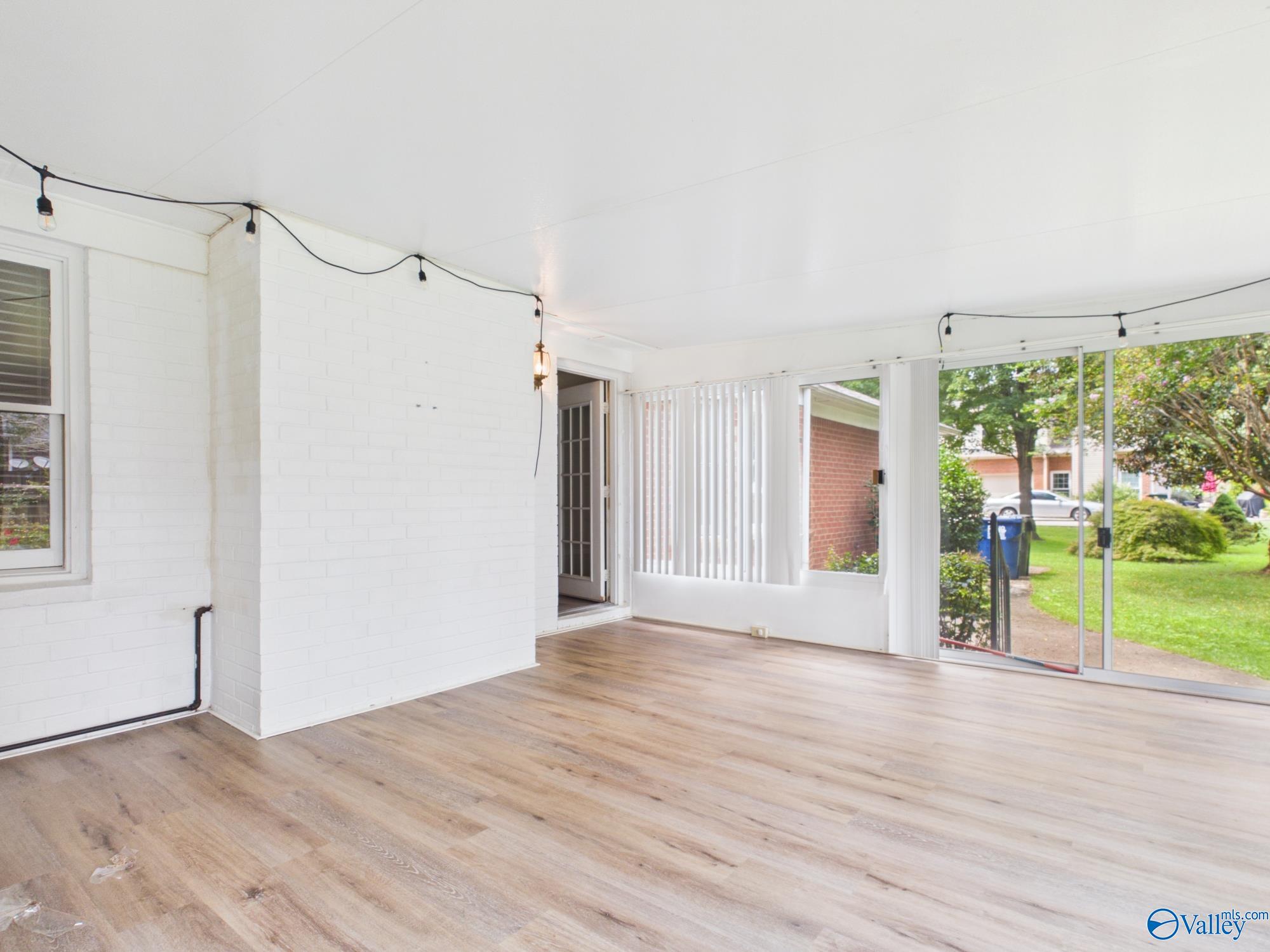 102 Montrose Drive