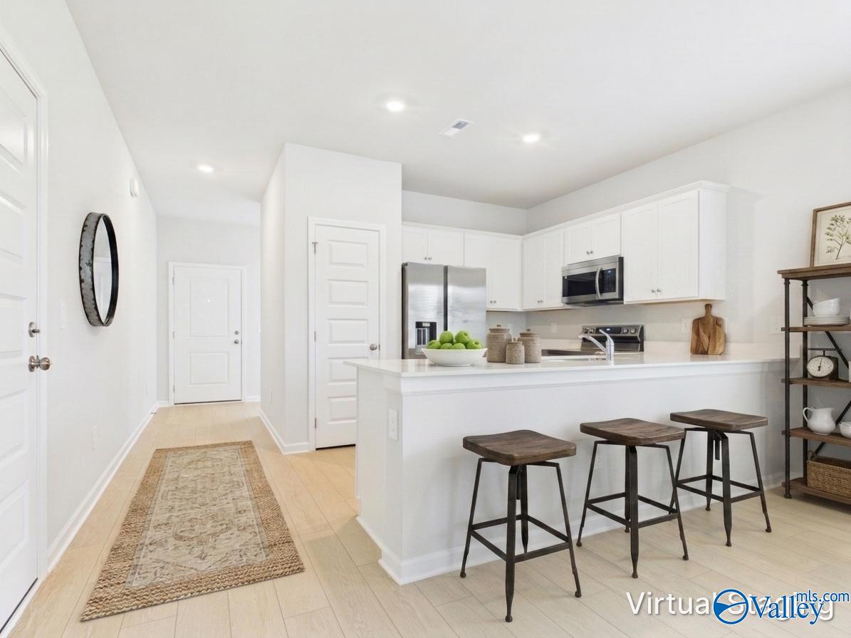 15395 Grayson Circle