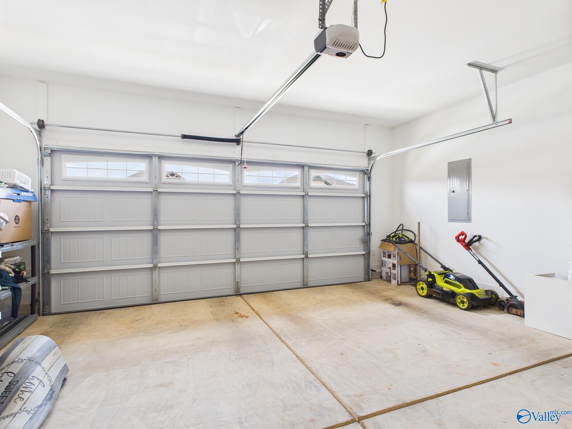 26 Hemingway Road