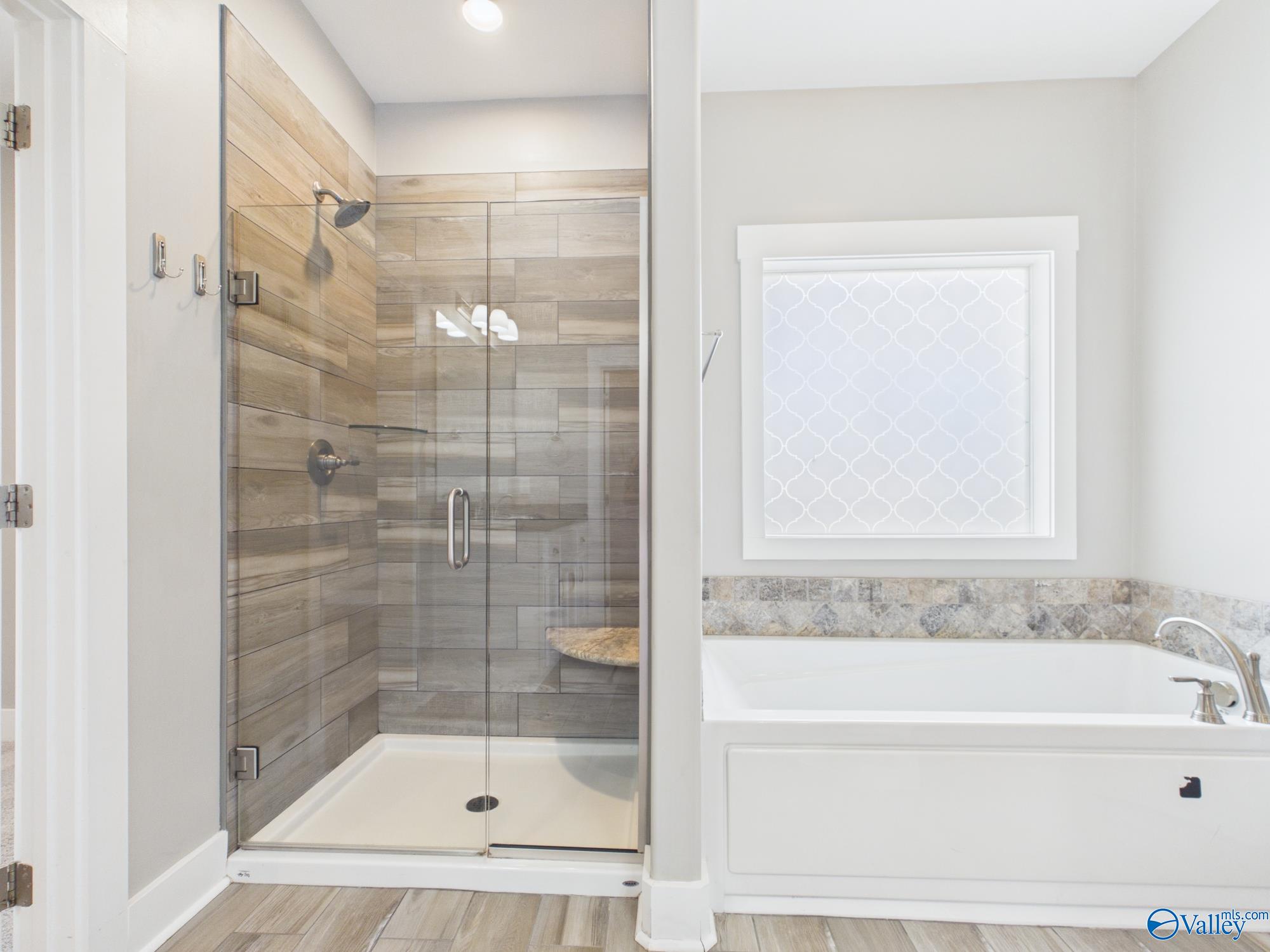 102 Waxwing Street