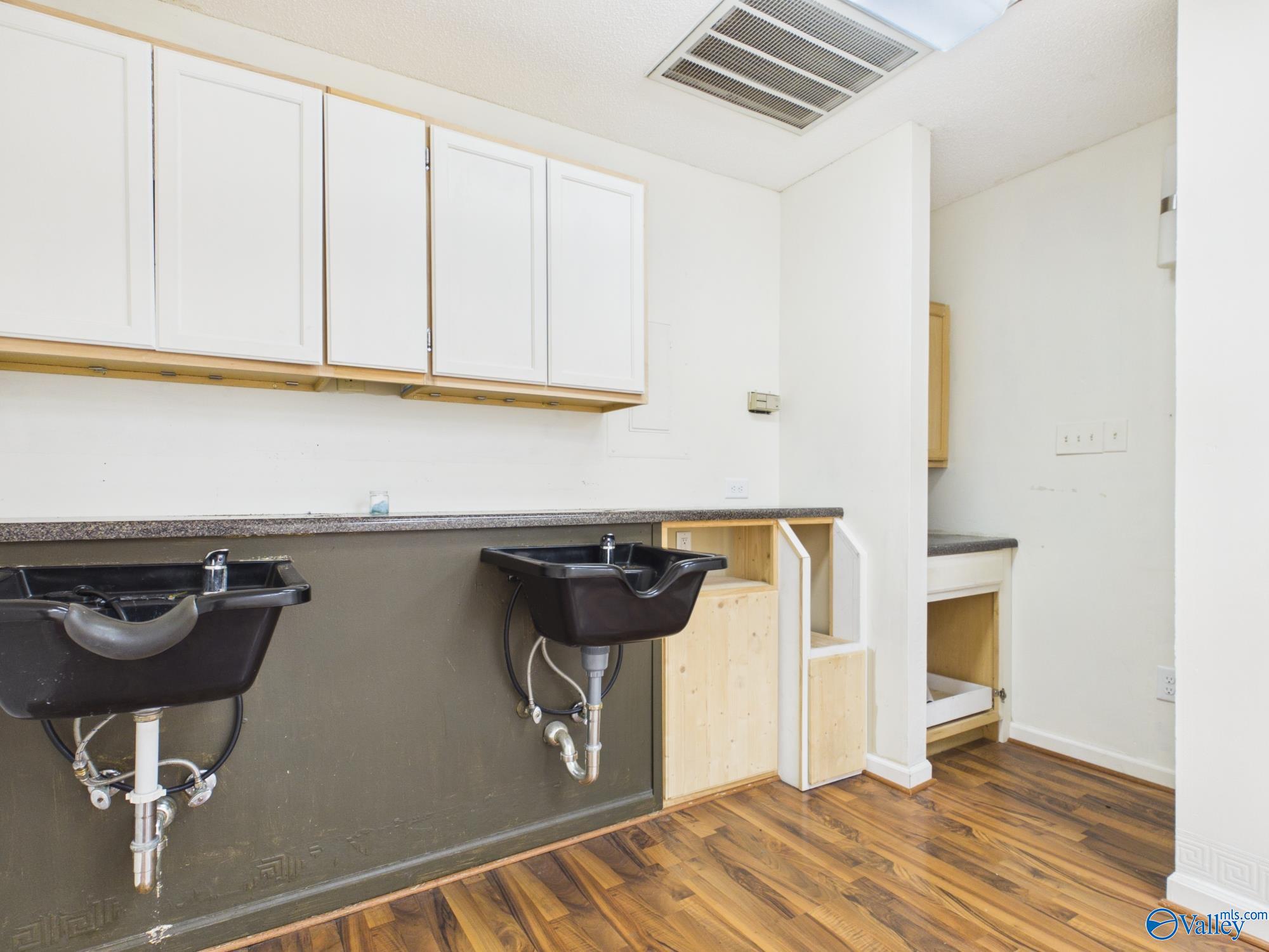 1803 Somerville Road SE # 1