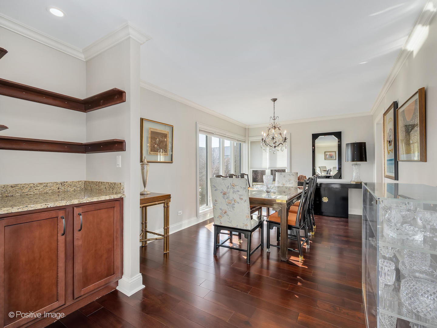 1 Oak Brook Club Drive Unit: A212