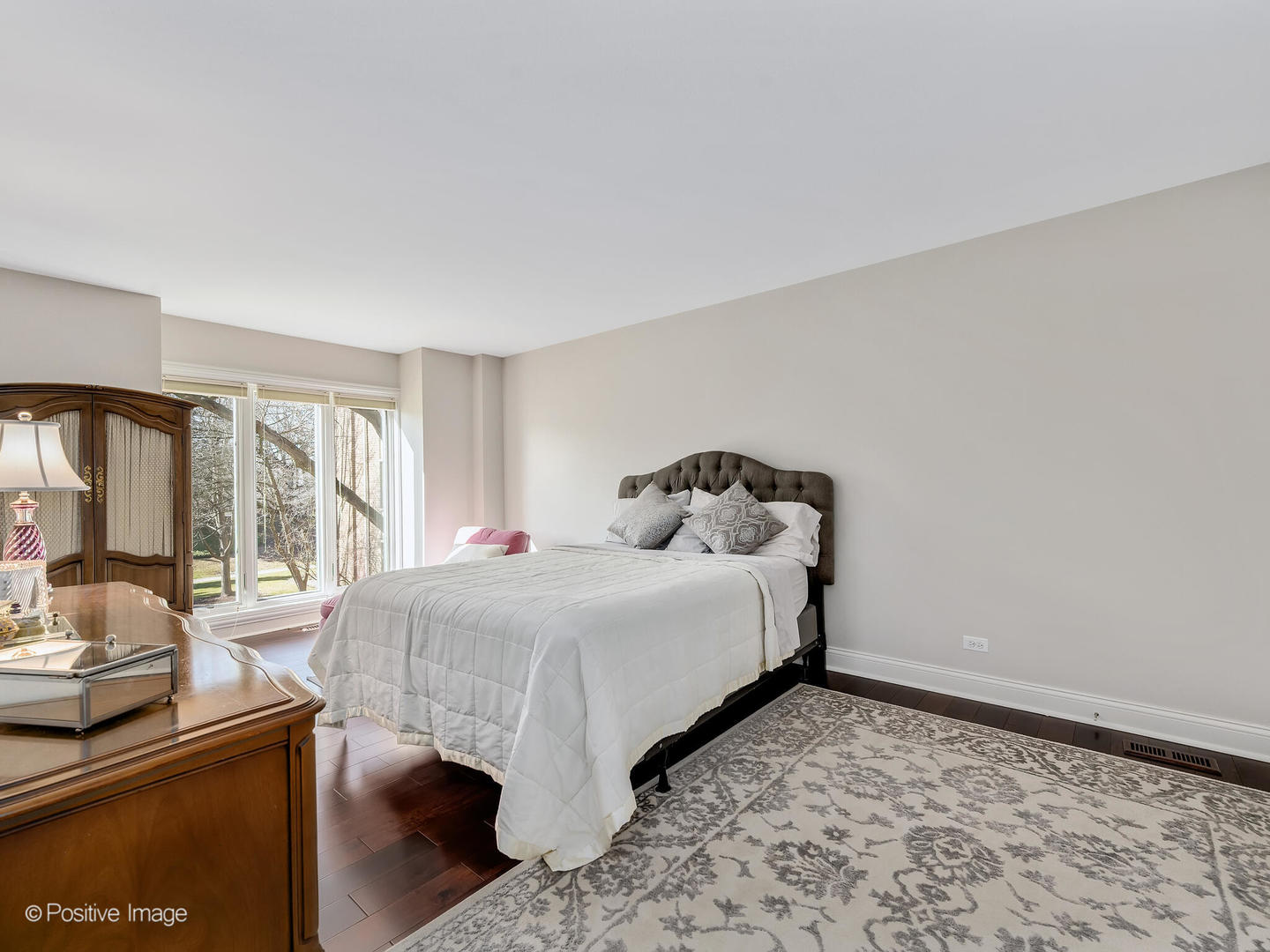 1 Oak Brook Club Drive Unit: A212