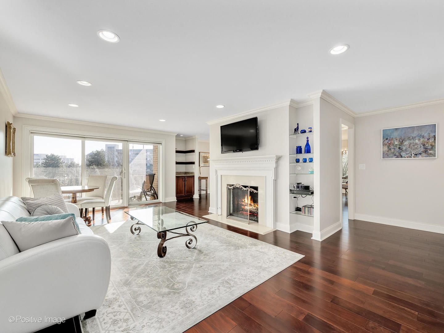 1 Oak Brook Club Drive Unit: A212