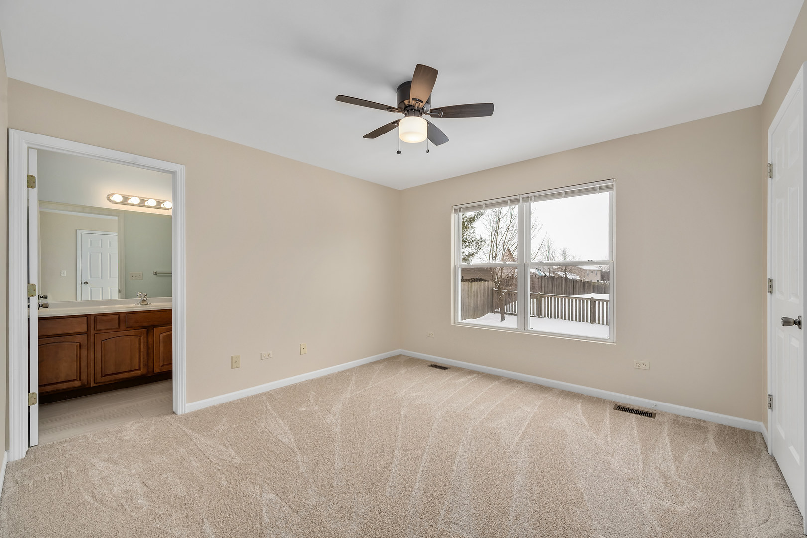 565 Mihelich Lane Unit: 565