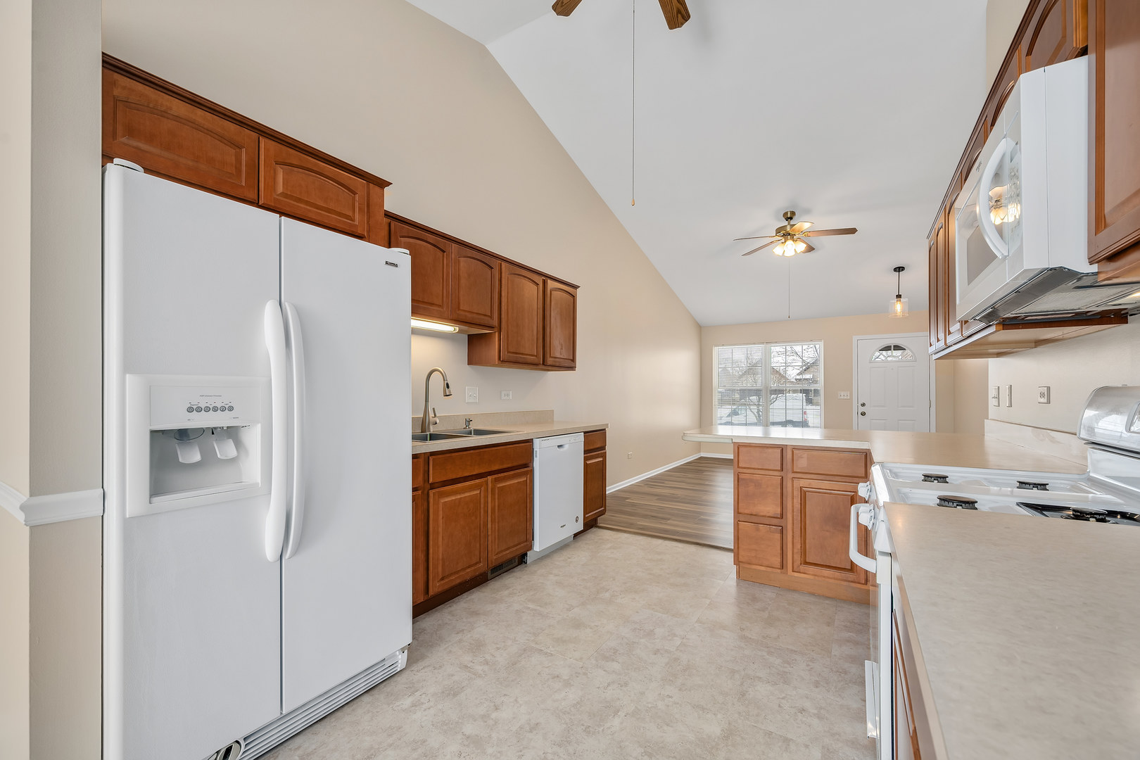 565 Mihelich Lane Unit: 565