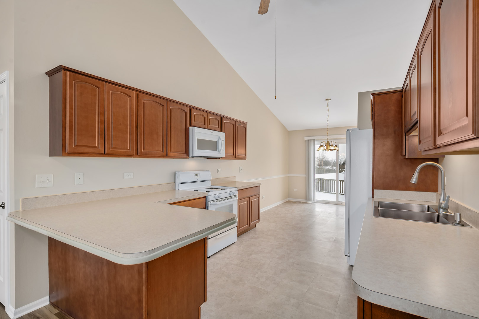 565 Mihelich Lane Unit: 565