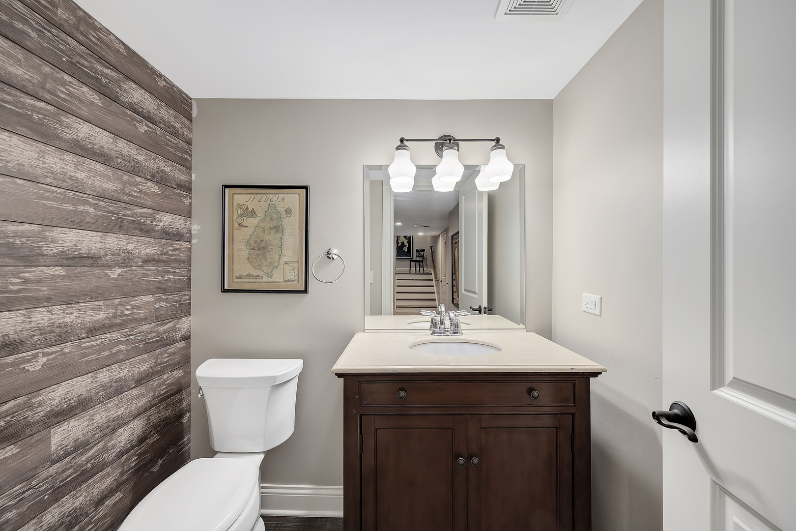 4910 Northcott Avenue