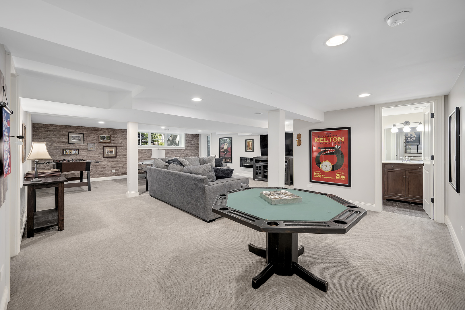 4910 Northcott Avenue