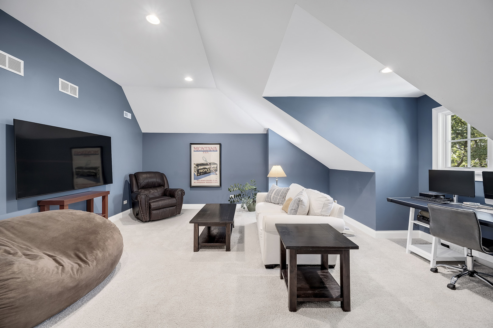 4910 Northcott Avenue