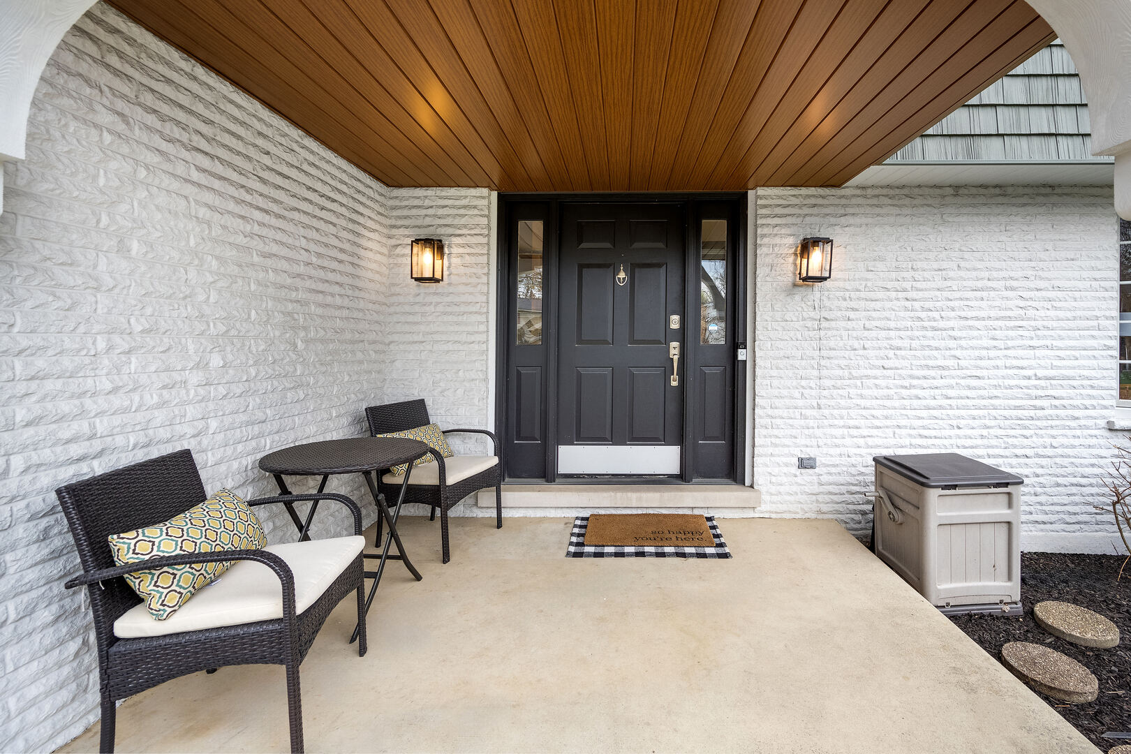 1567 Snowberry Court
