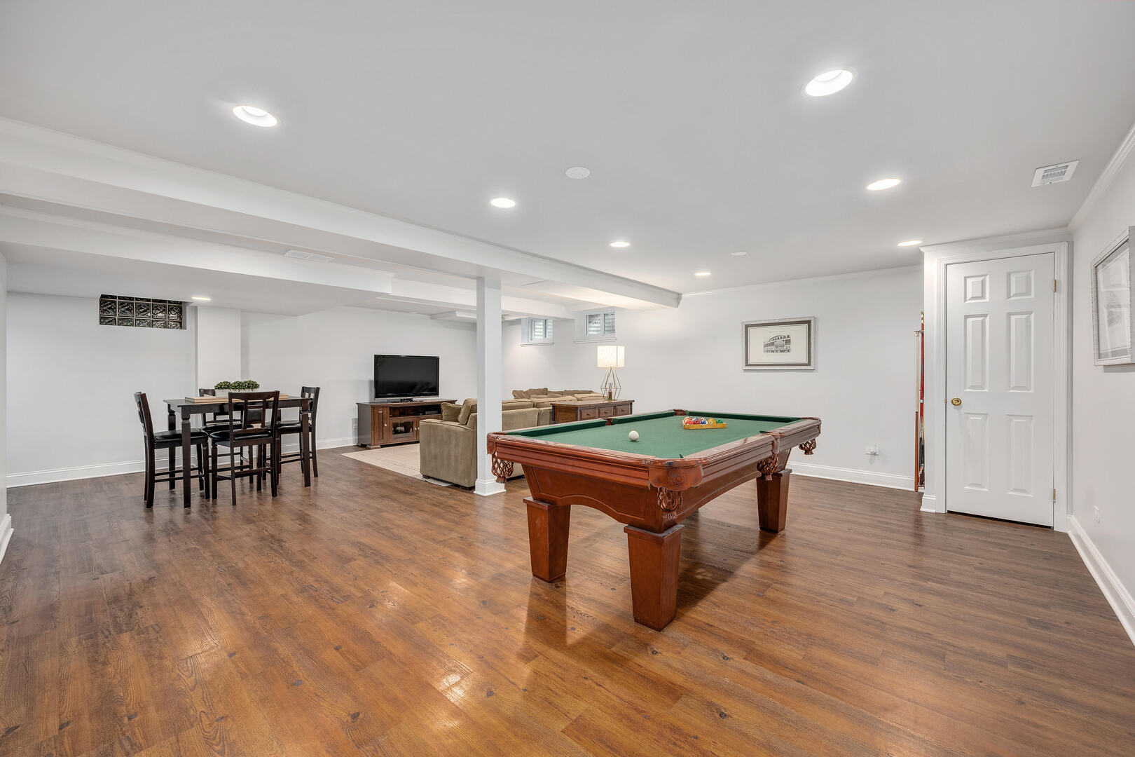 1567 Snowberry Court