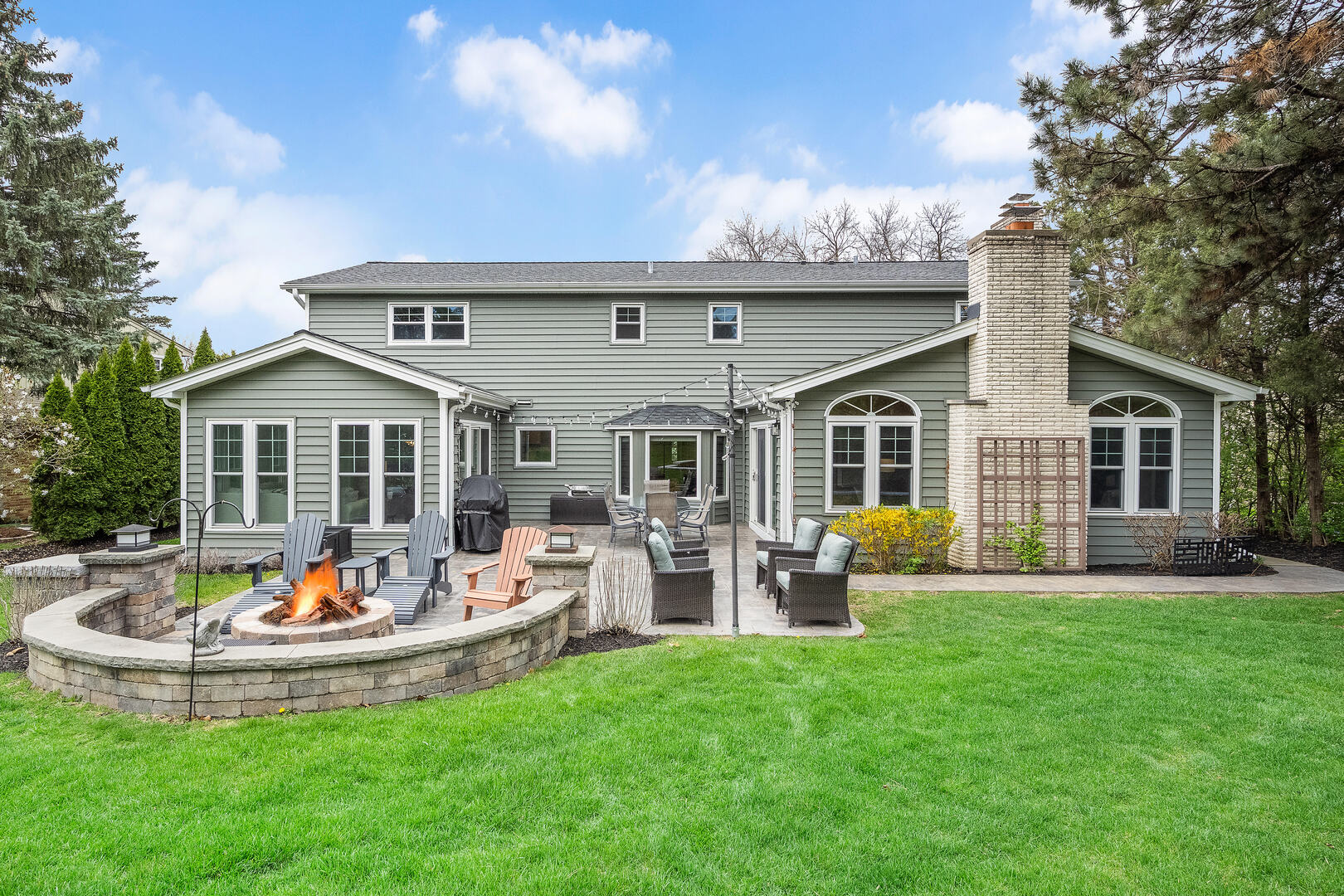 1567 Snowberry Court
