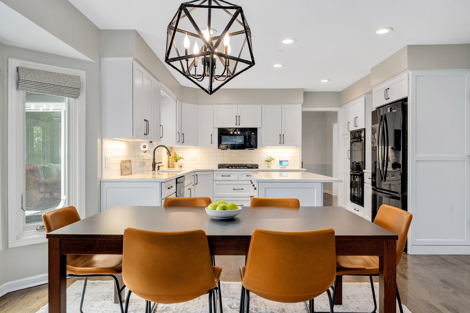 1567 Snowberry Court