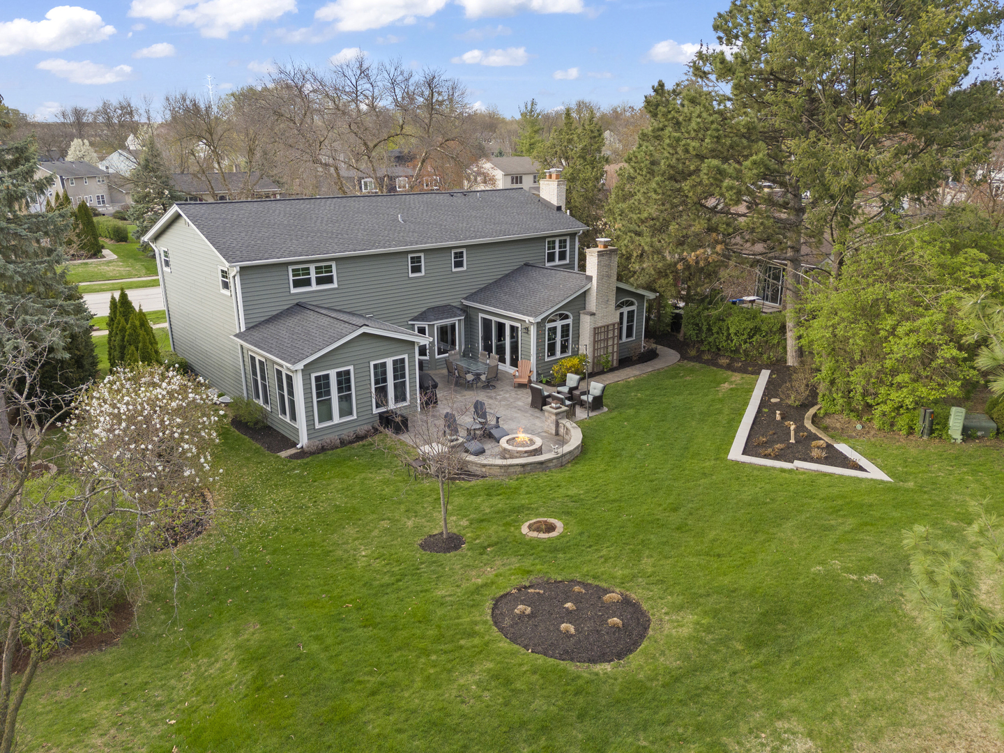 1567 Snowberry Court