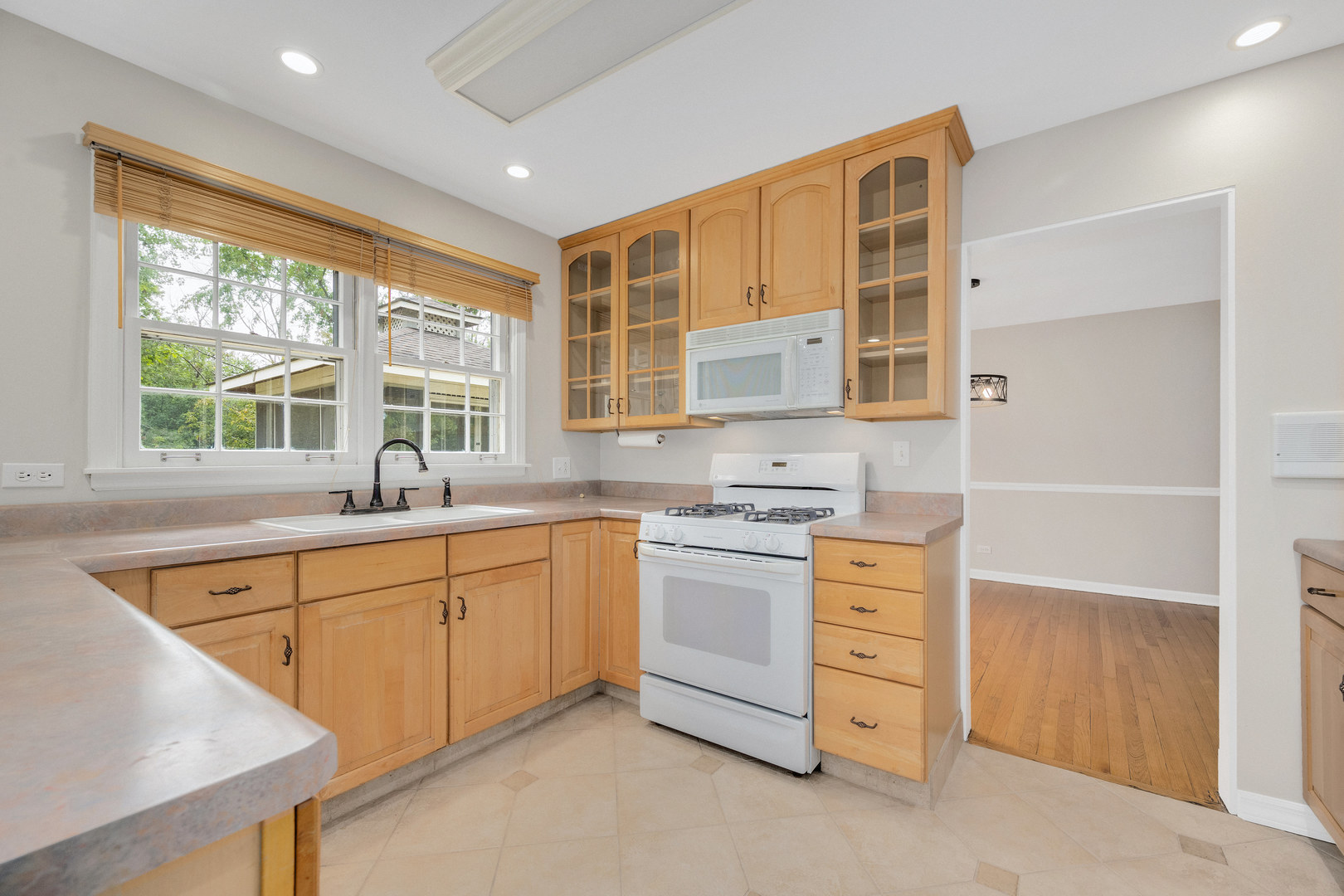 3741 Sterling Road