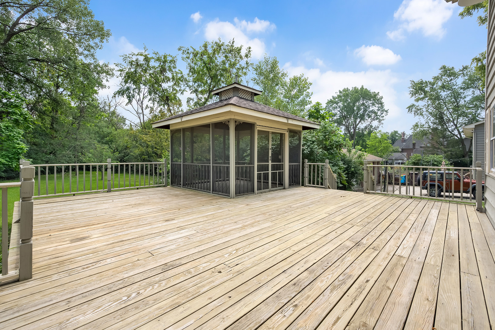 3741 Sterling Road