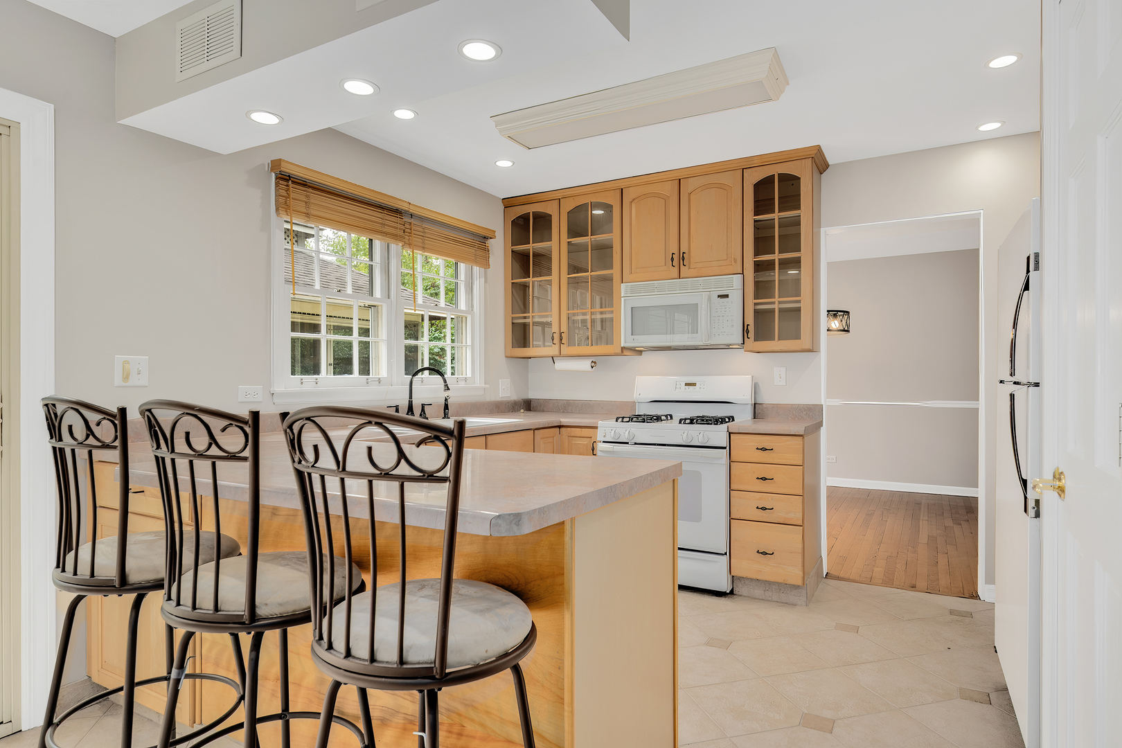 3741 Sterling Road