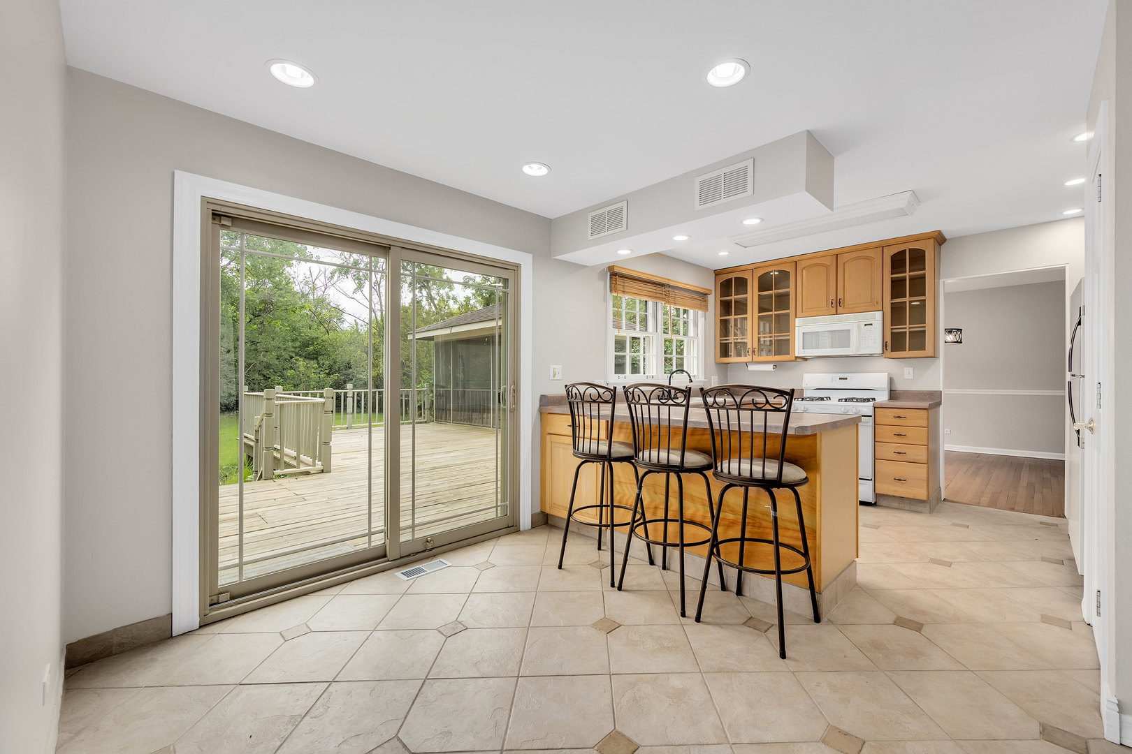 3741 Sterling Road