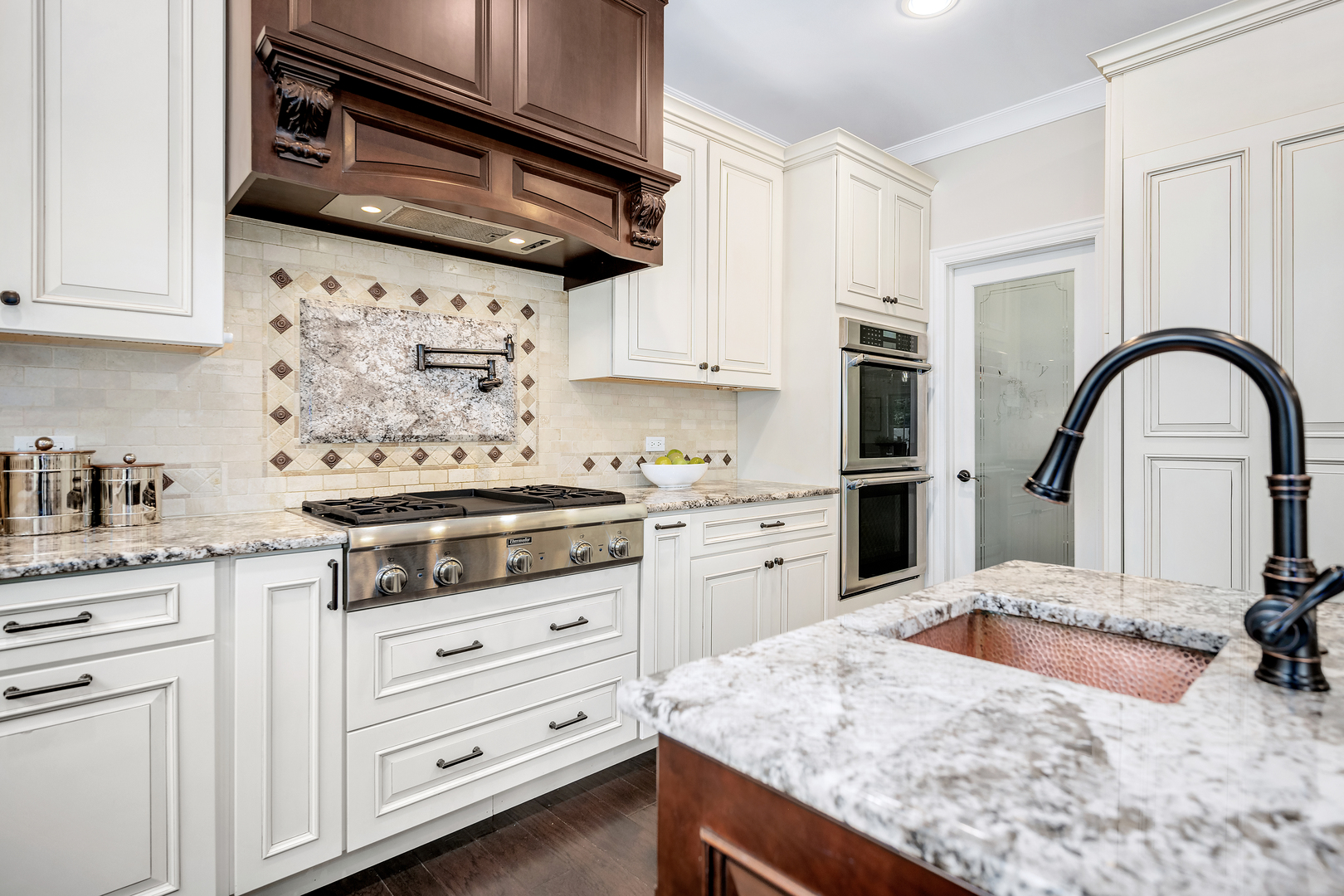4408 Stonewall Avenue