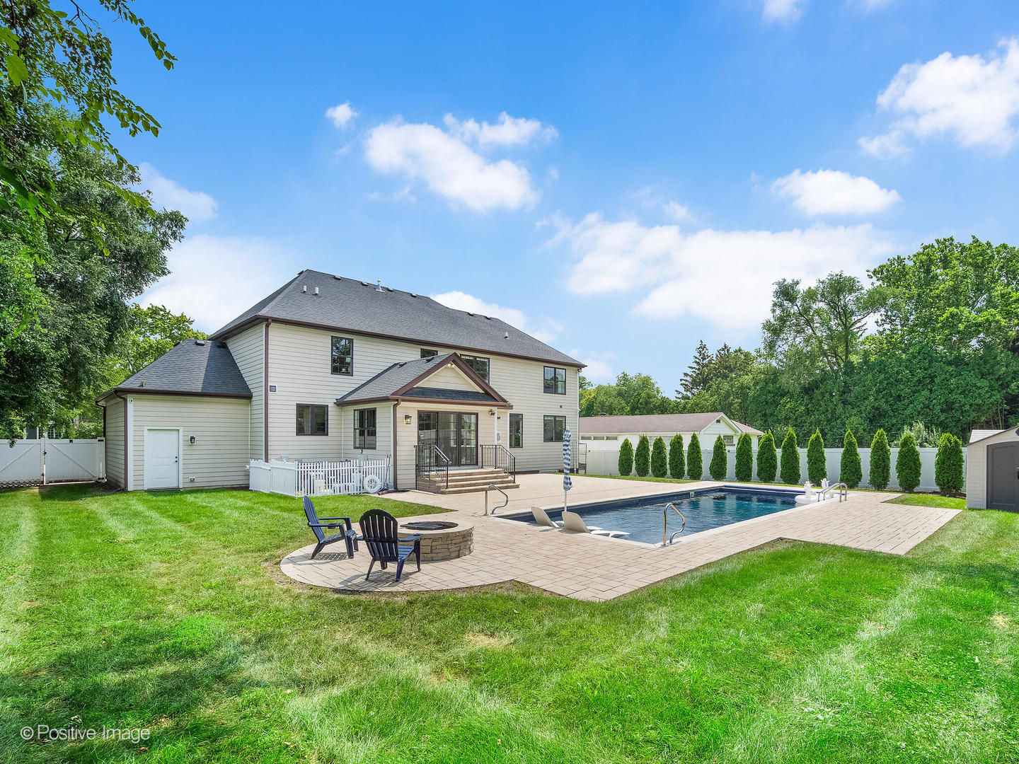 4408 Stonewall Avenue