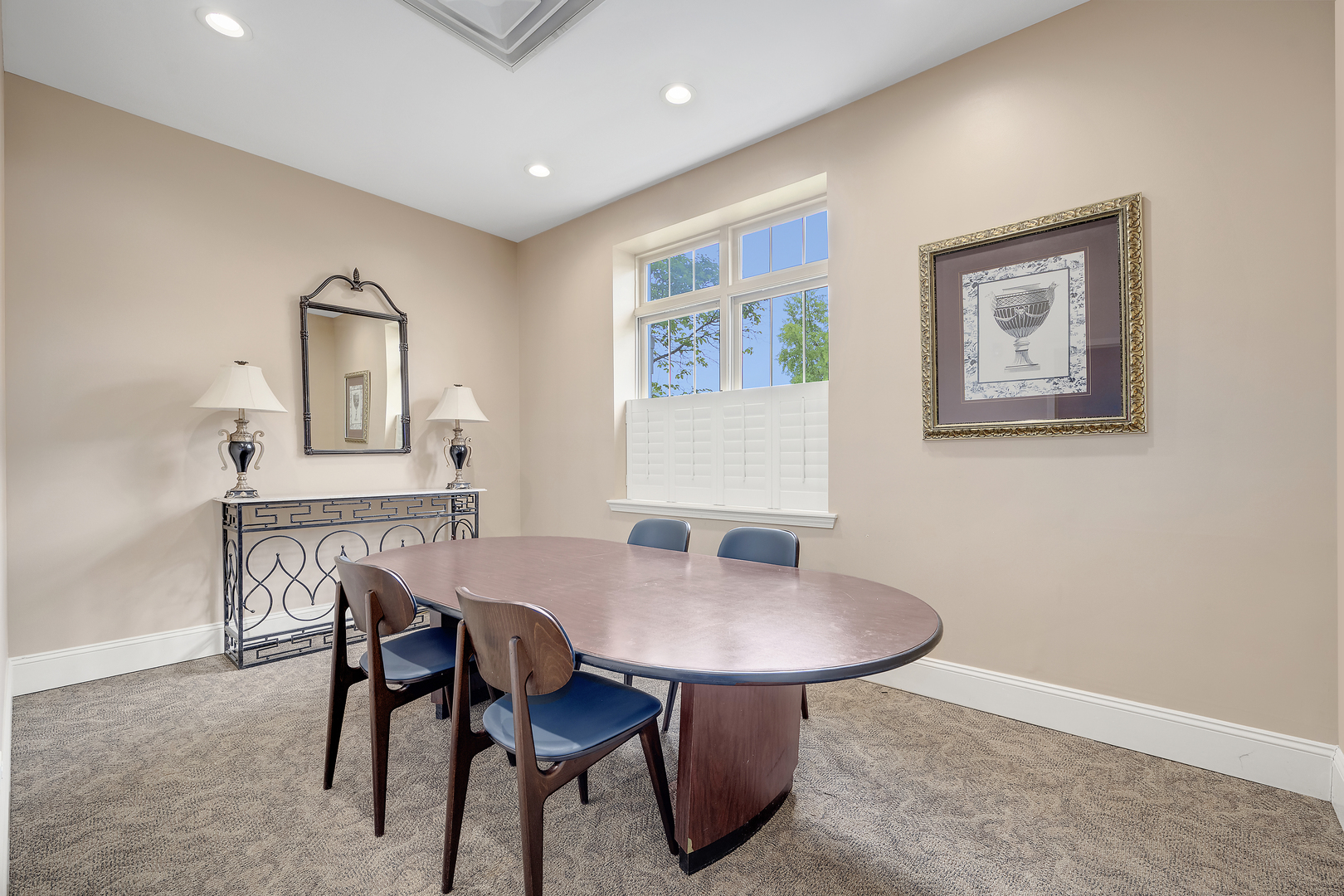 965 Rogers Street Unit: 208