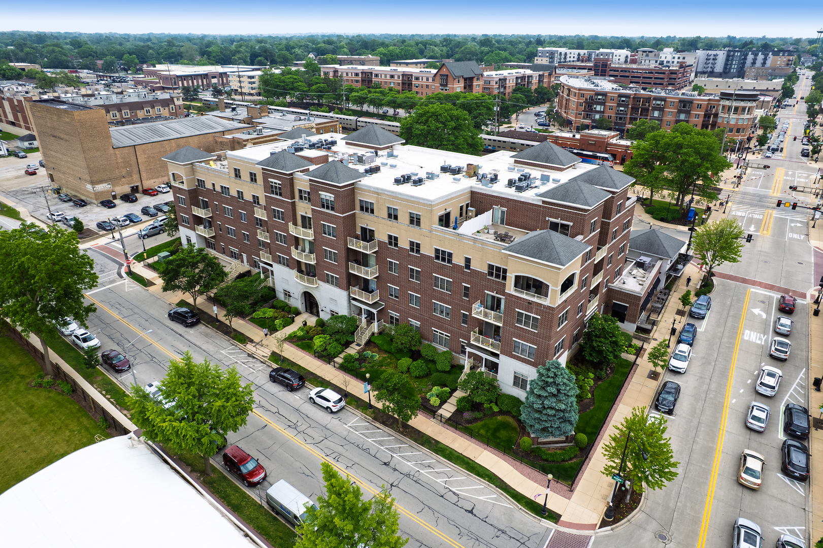 965 Rogers Street Unit: 208