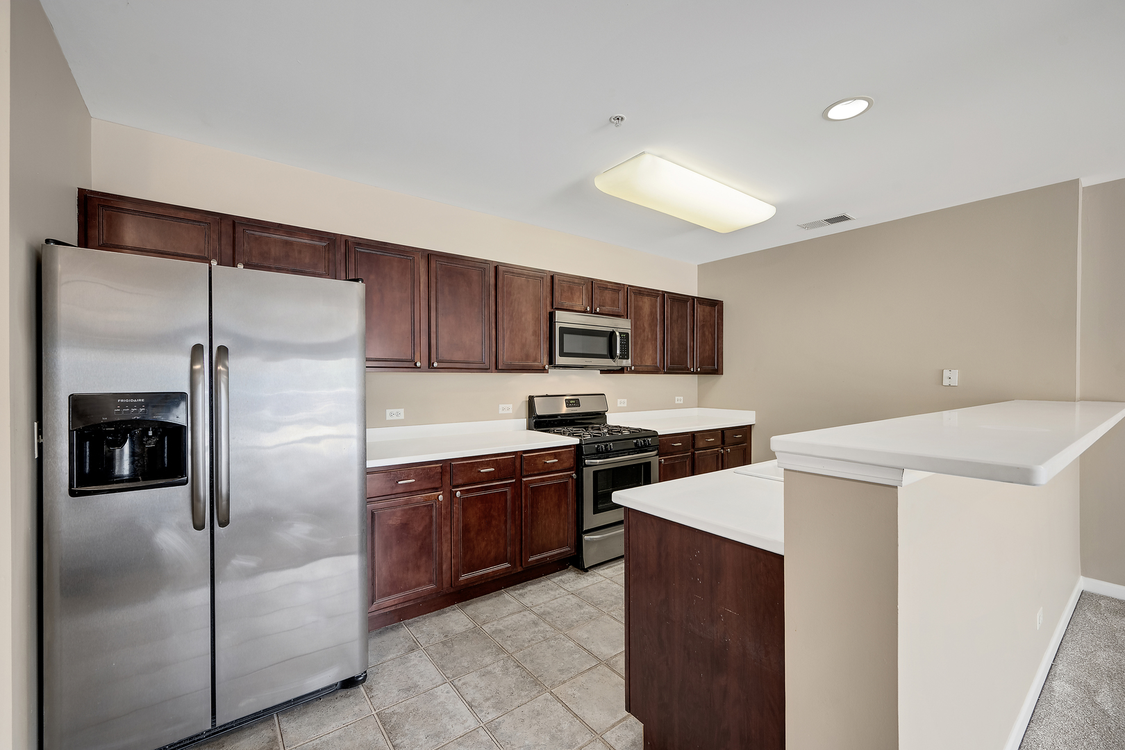 965 Rogers Street Unit: 208