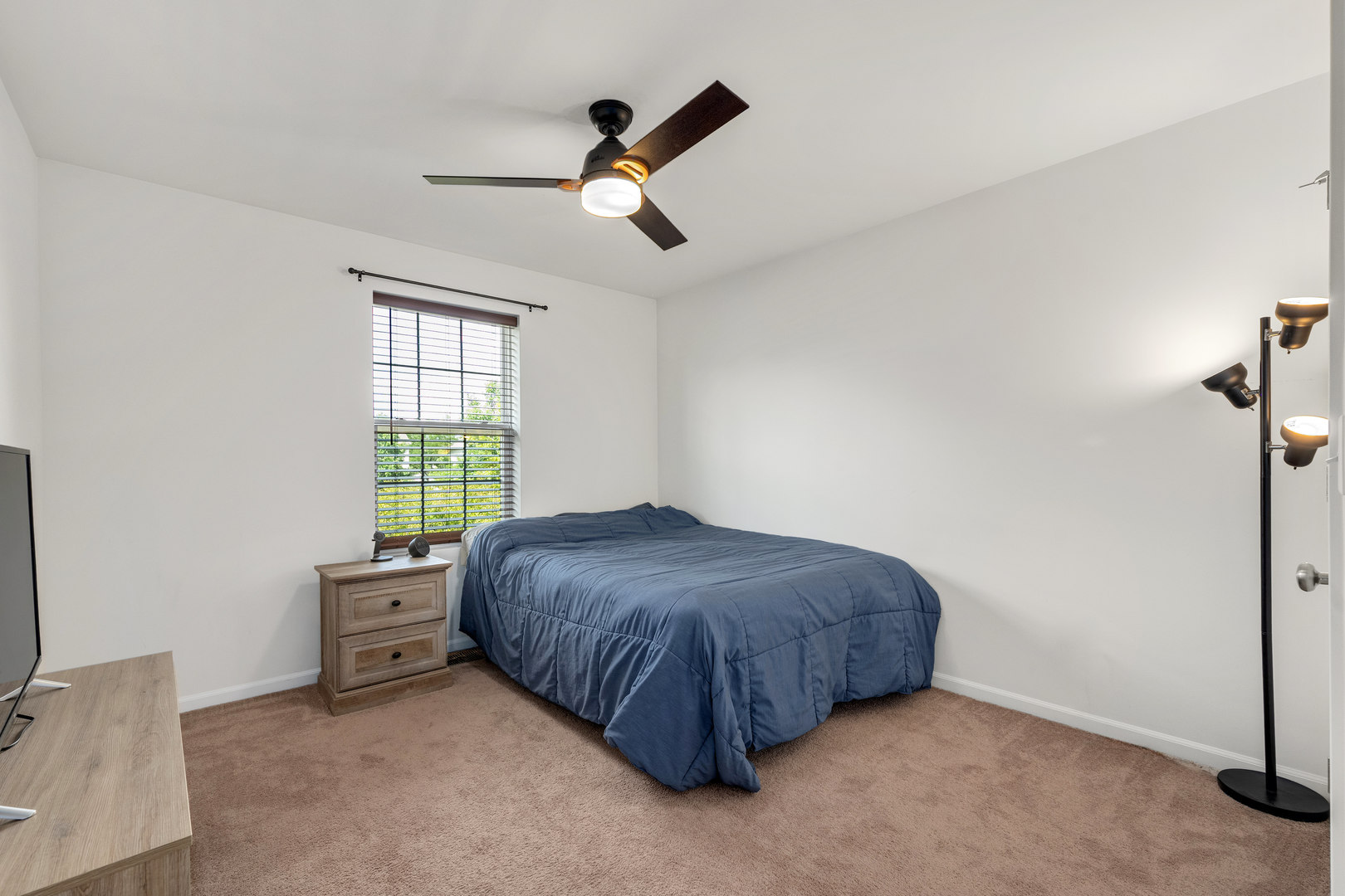 1127 Woodiris Drive