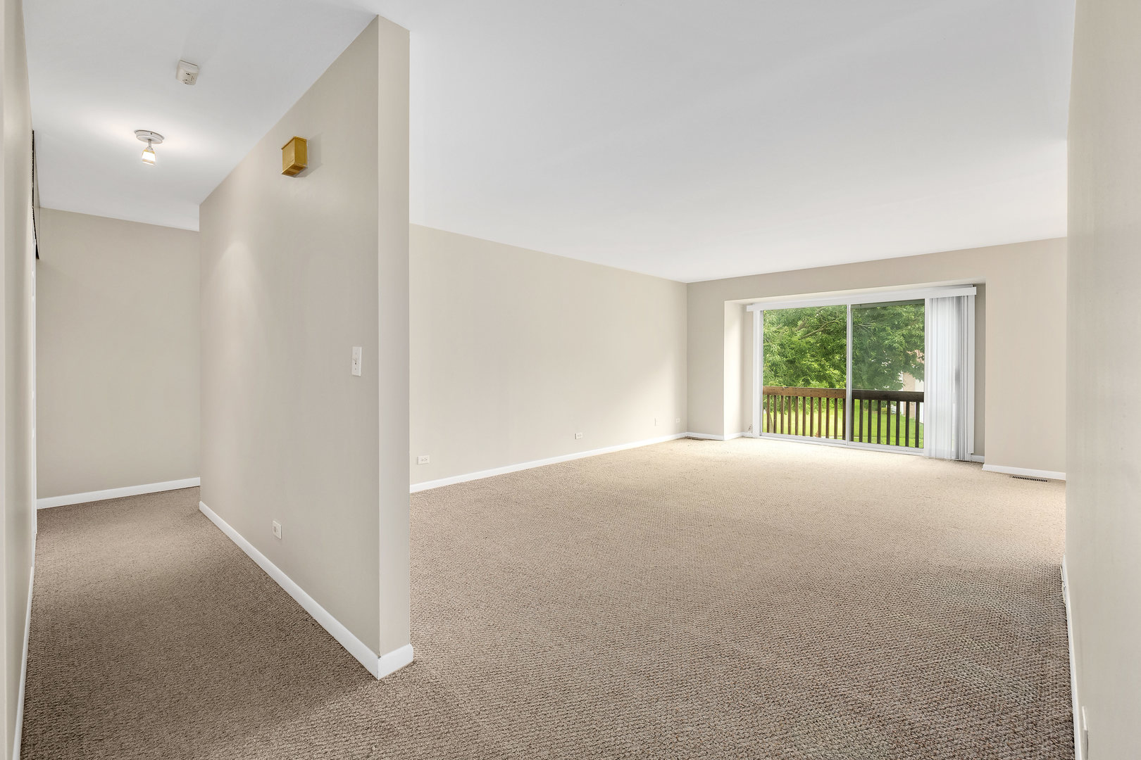 6824 Roberts Drive Unit: 5