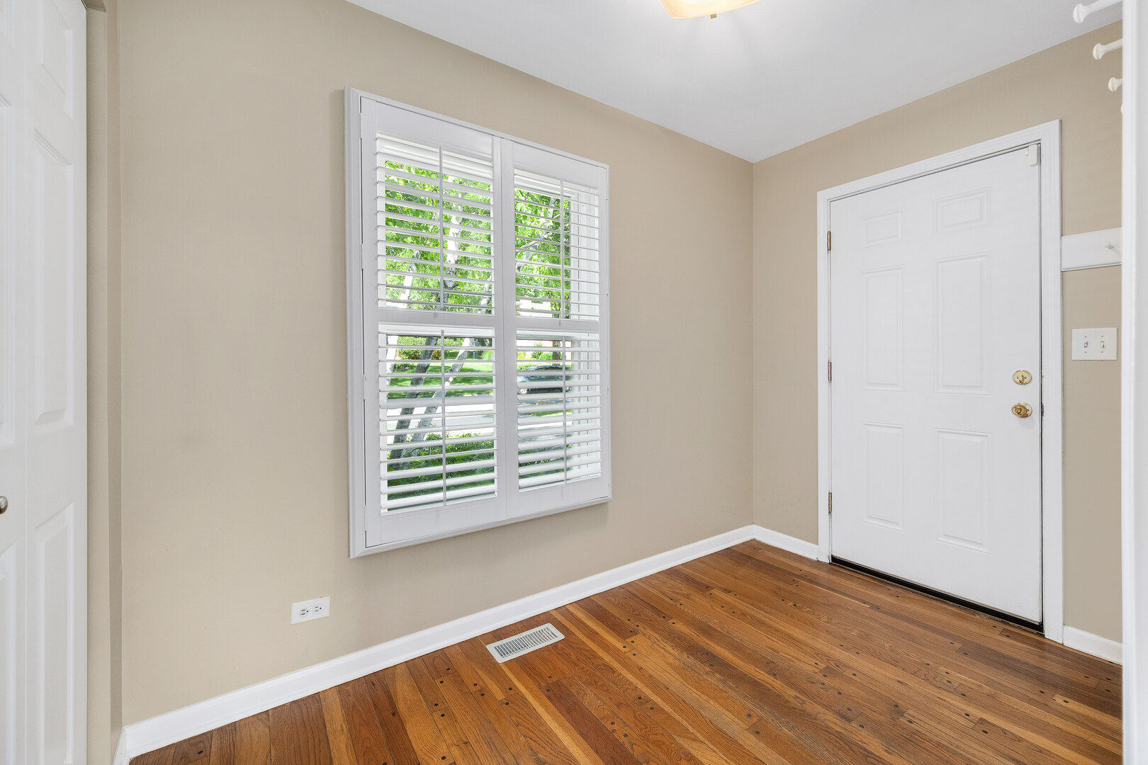 1431 Coral Berry Lane