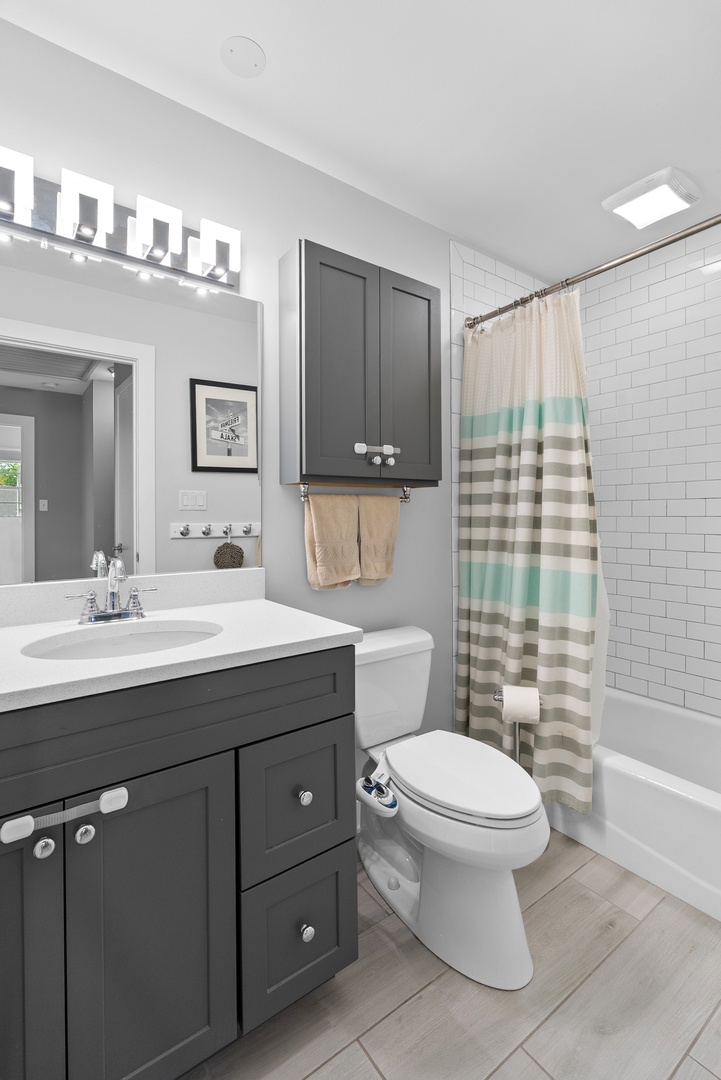 500 S Wilmette Street