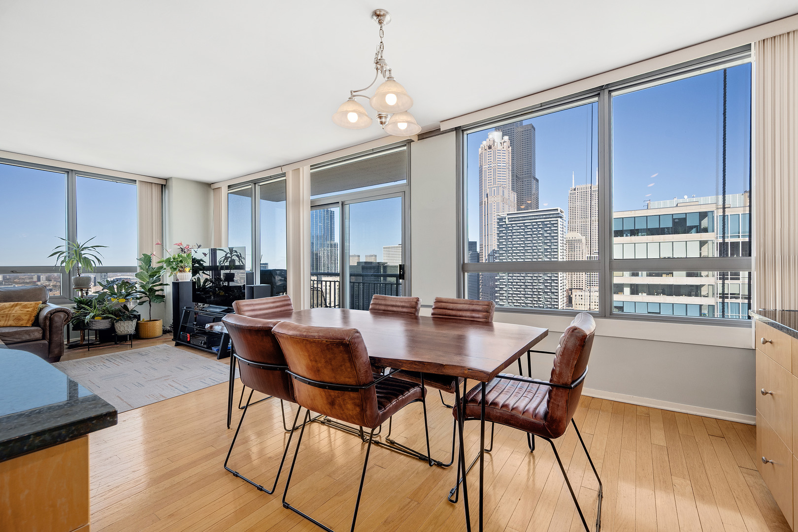 701 S Wells Street Unit: 3006