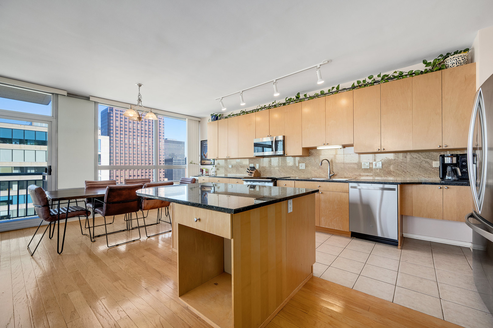 701 S Wells Street Unit: 3006