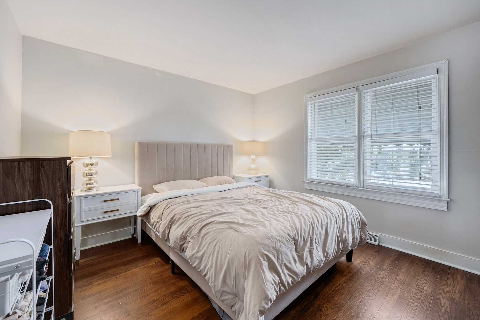 309 E Naperville Road