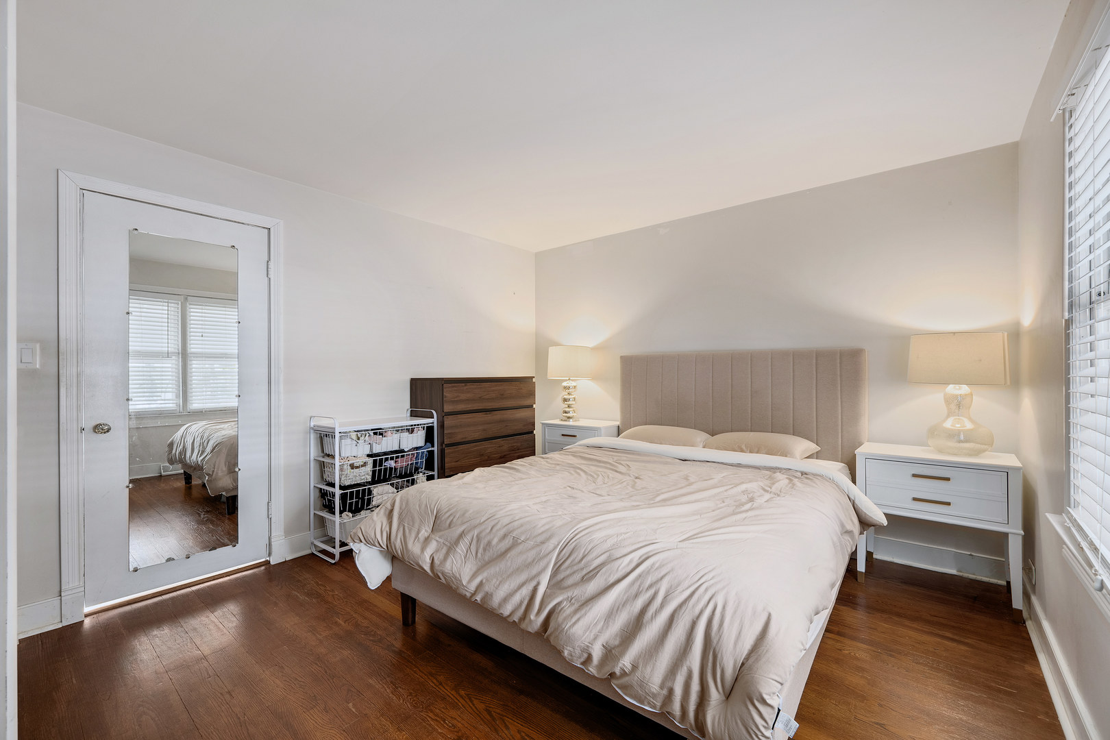 309 E Naperville Road