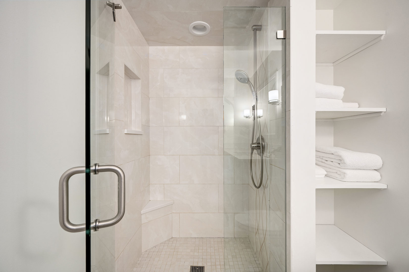 8239 Mulberry Court Unit: B