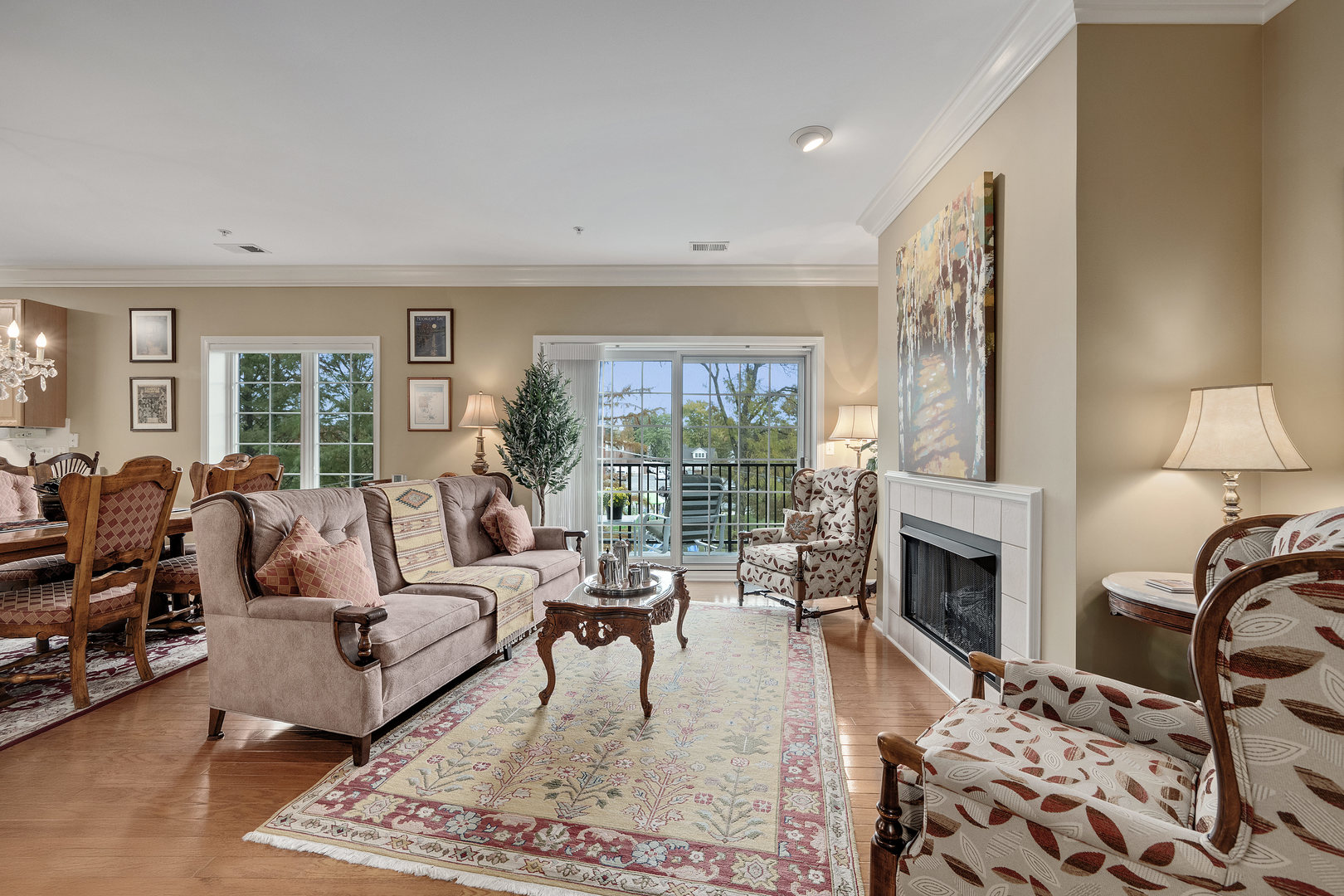 5329 Main Street Unit: 304