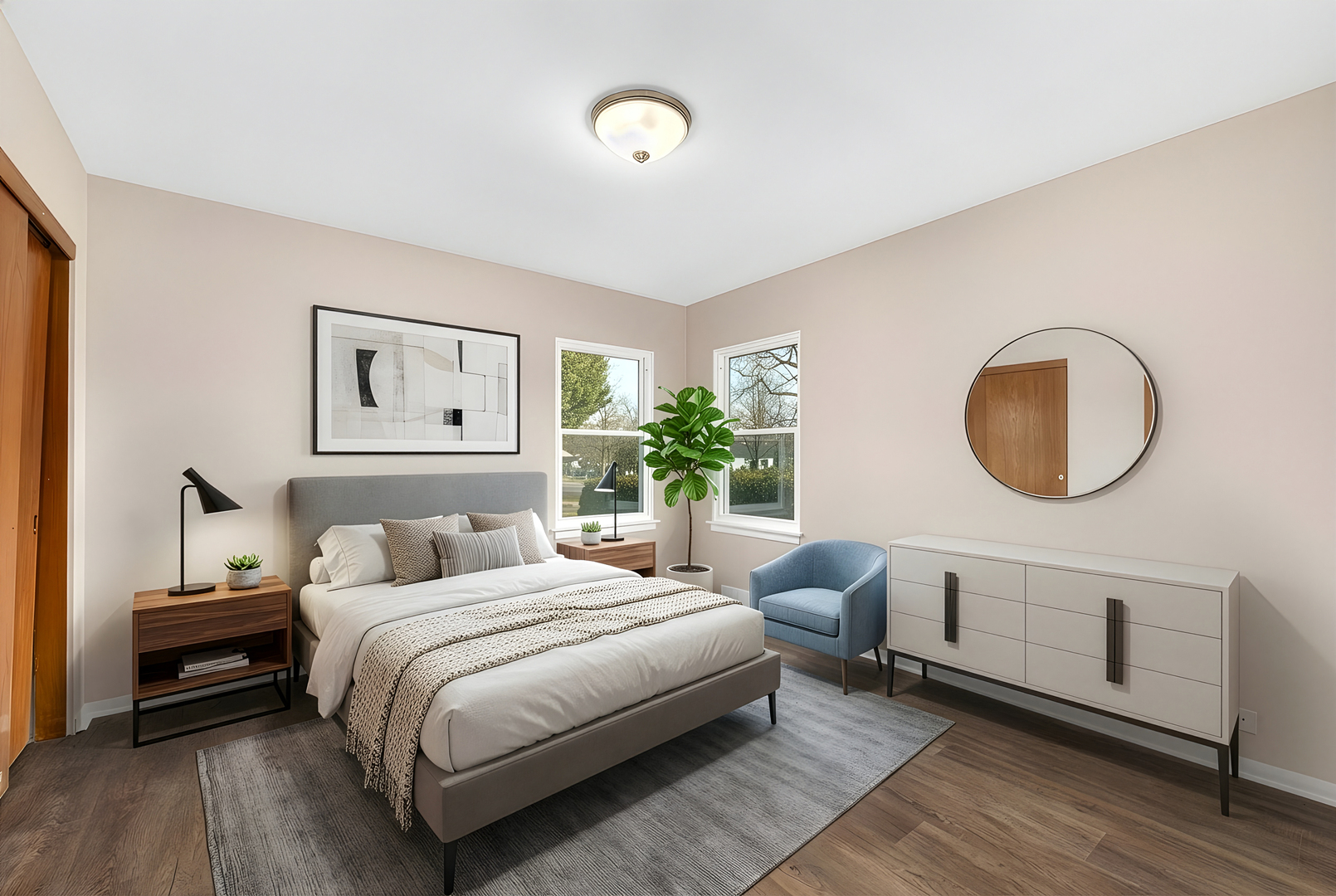 5522 PERSHING Avenue