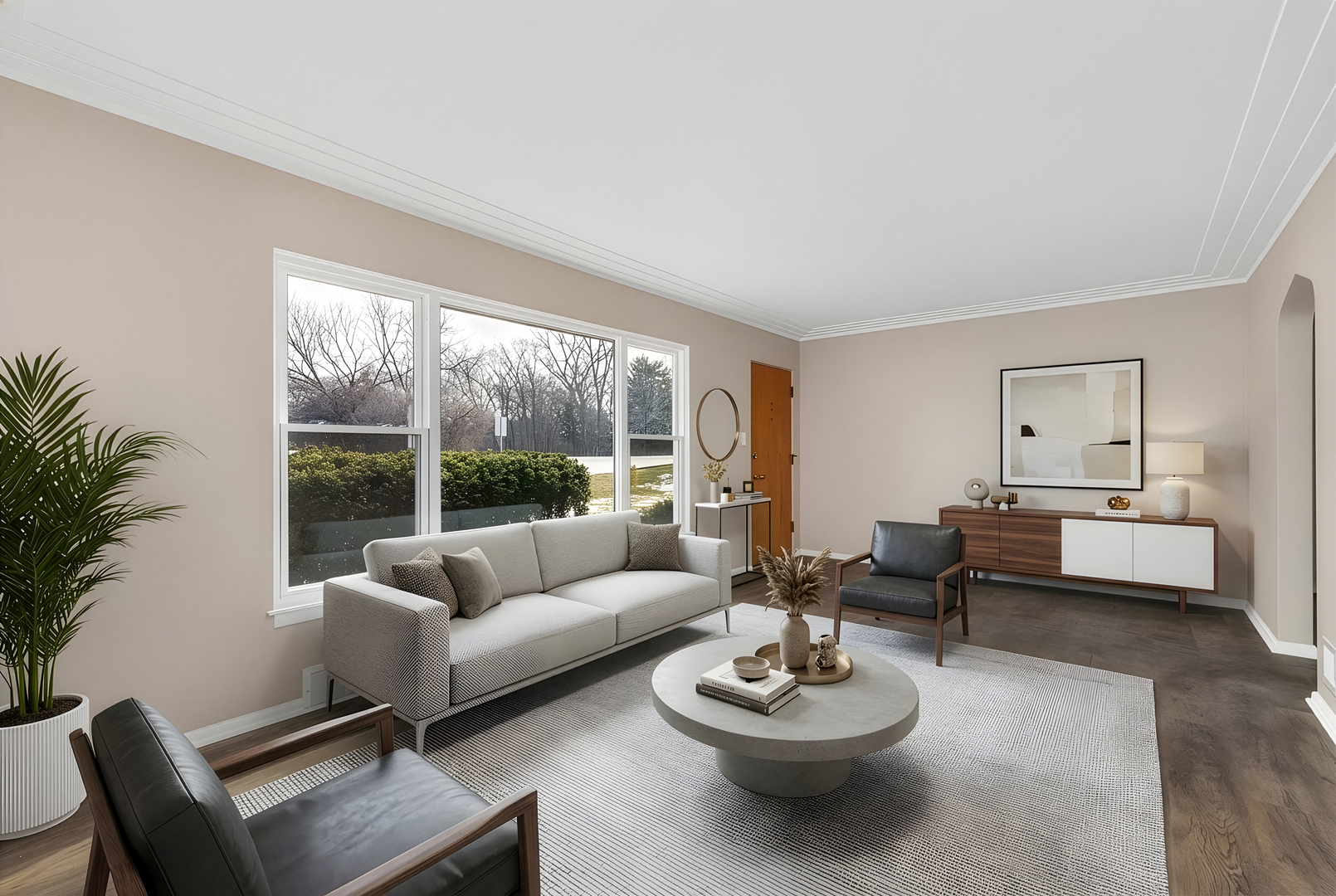 5522 PERSHING Avenue