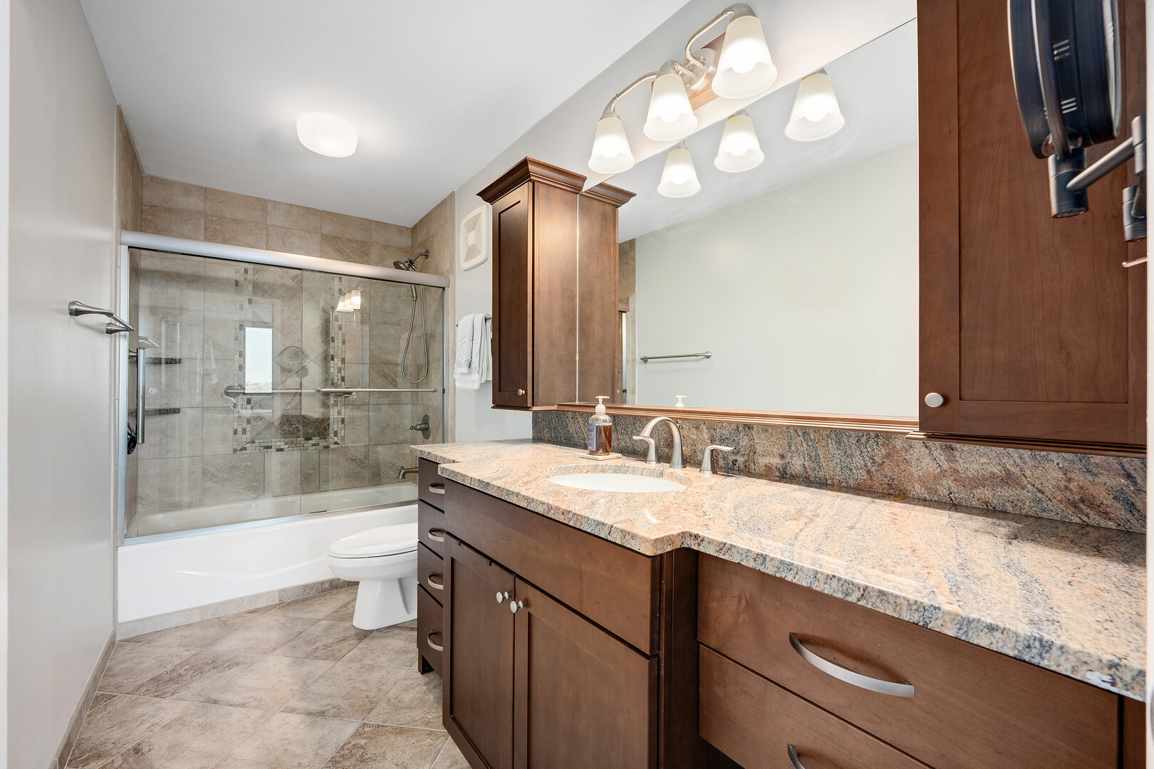 2000 Saint Regis Drive Unit: 6B