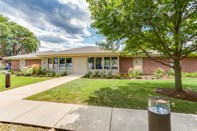 2000 Saint Regis Drive Unit: 6B