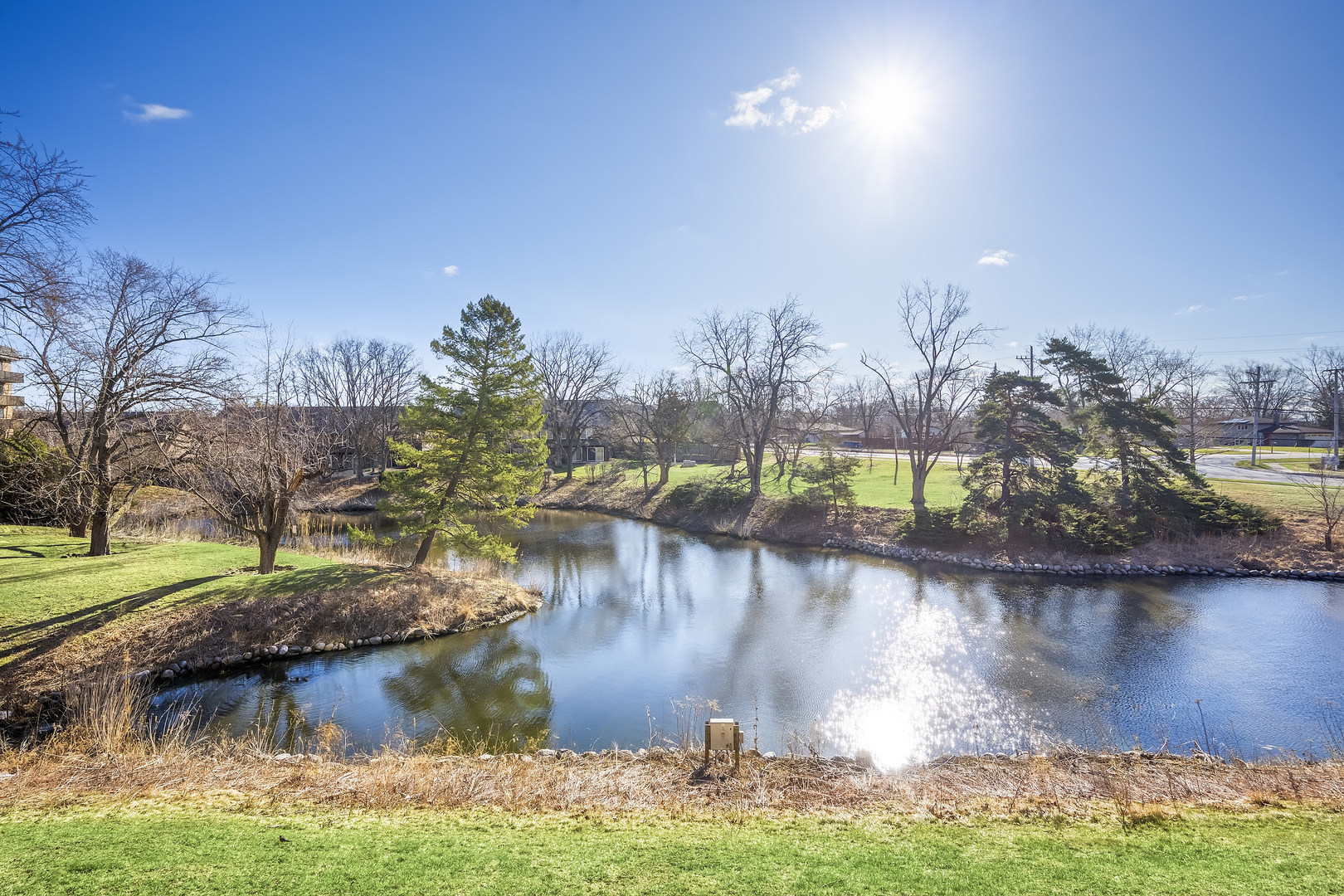 8025 WOODGLEN Lane Unit: 207