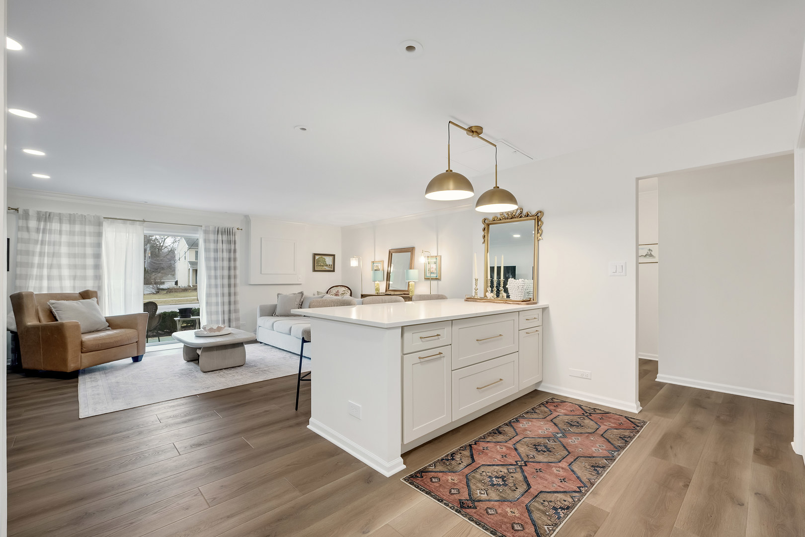 4900 Forest Avenue Unit: 108