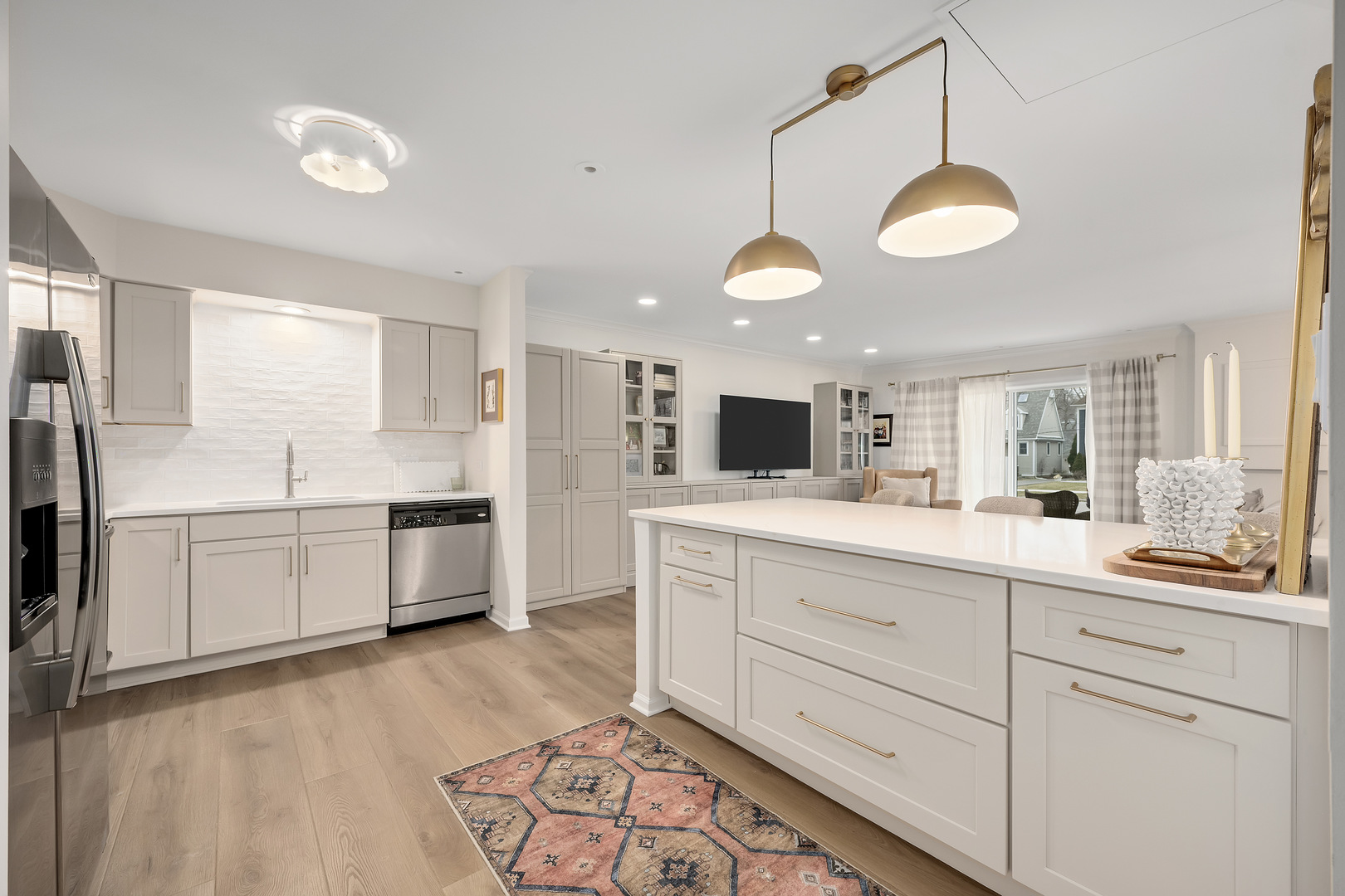 4900 Forest Avenue Unit: 108