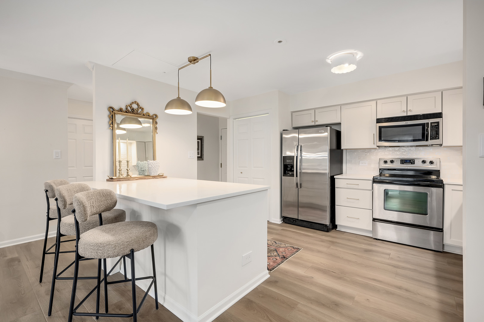 4900 Forest Avenue Unit: 108